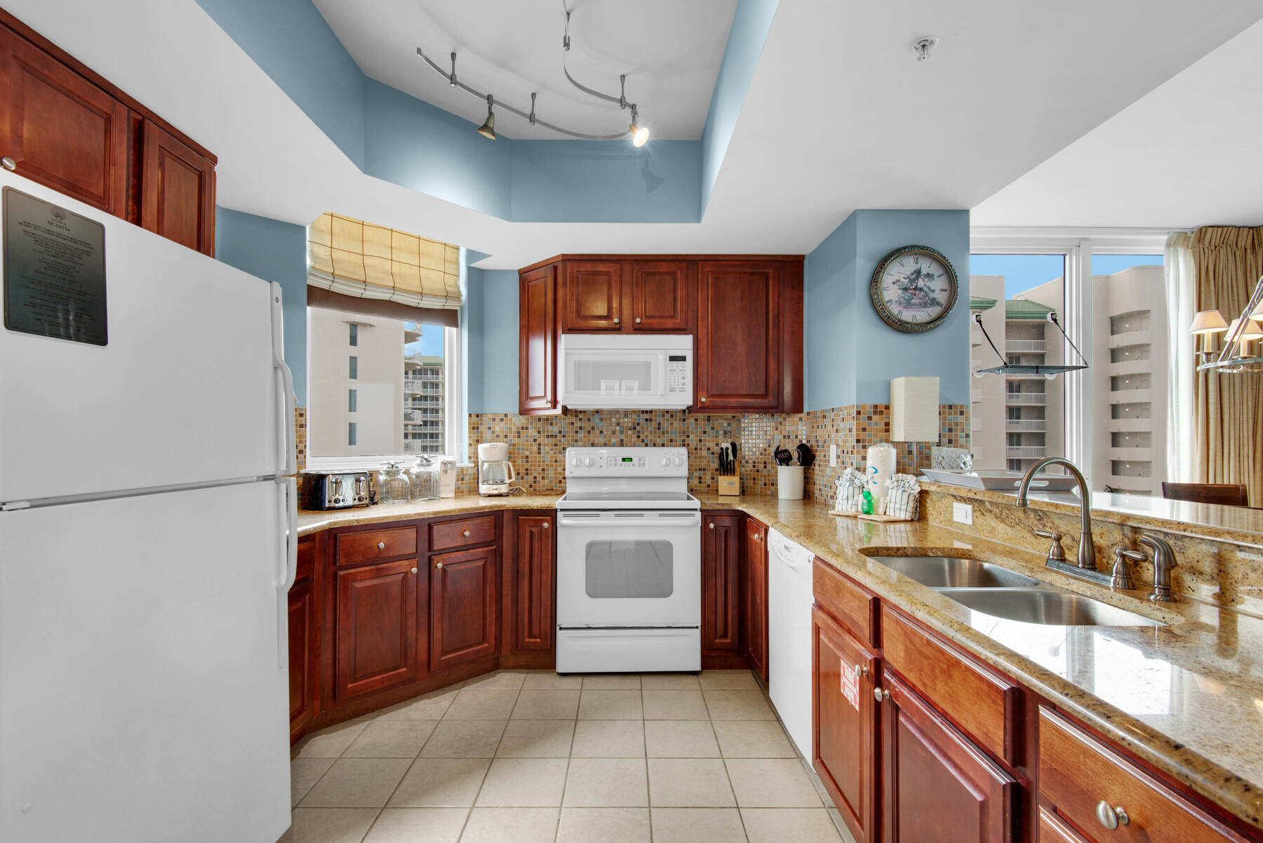 ST. LUCIA AT SILVER SHELLS - Residential