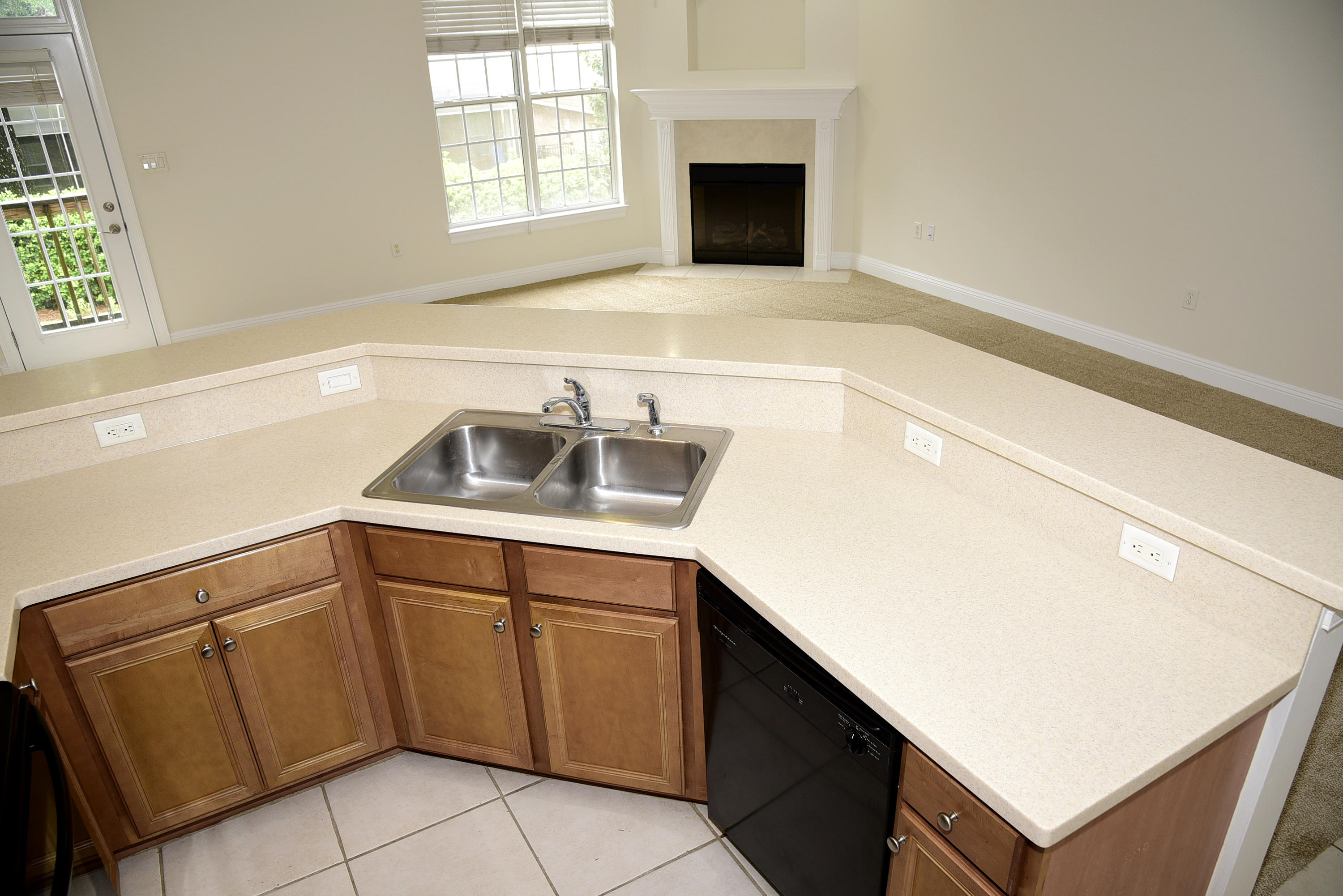 WALTON OAKS - Residential