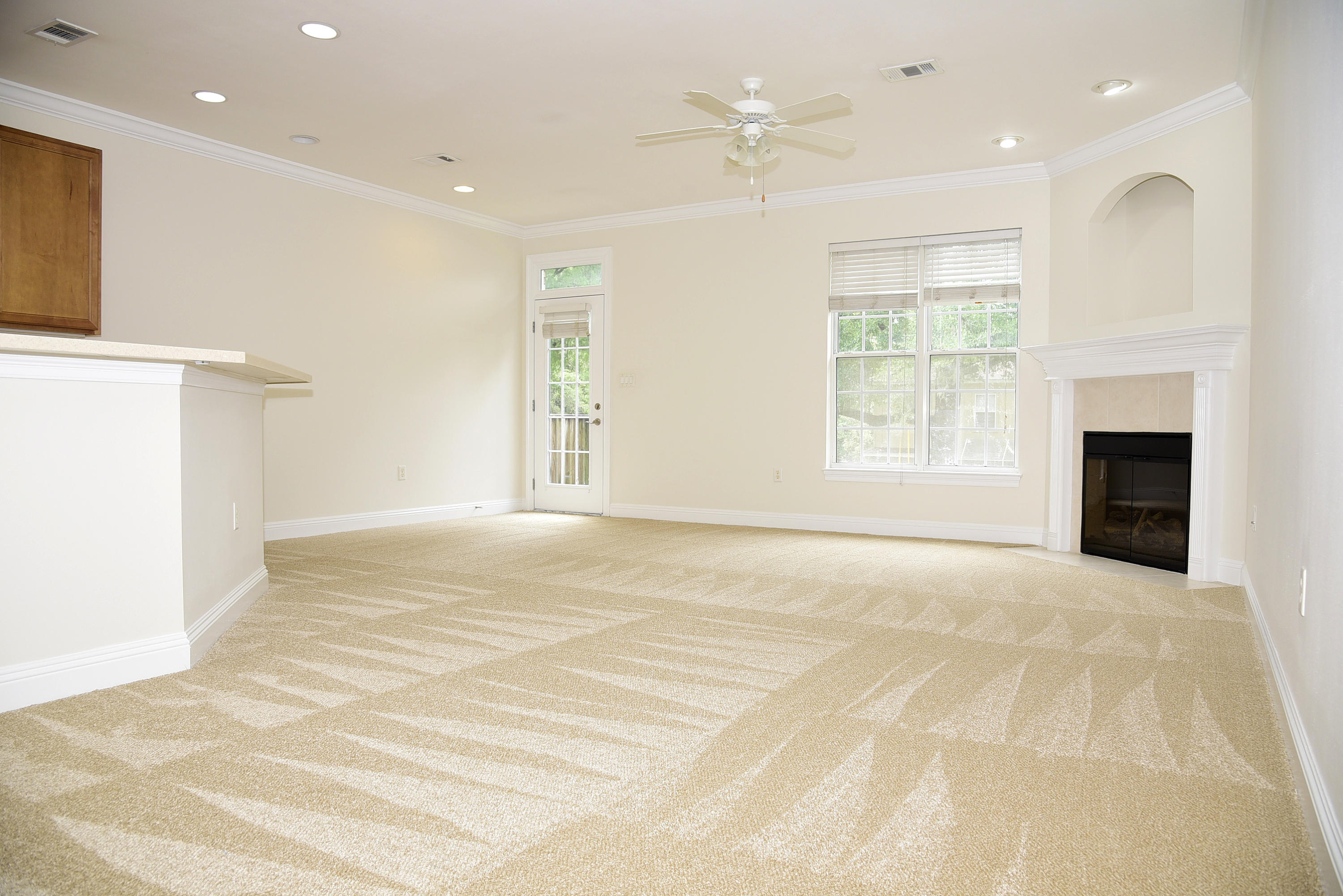 WALTON OAKS - Residential