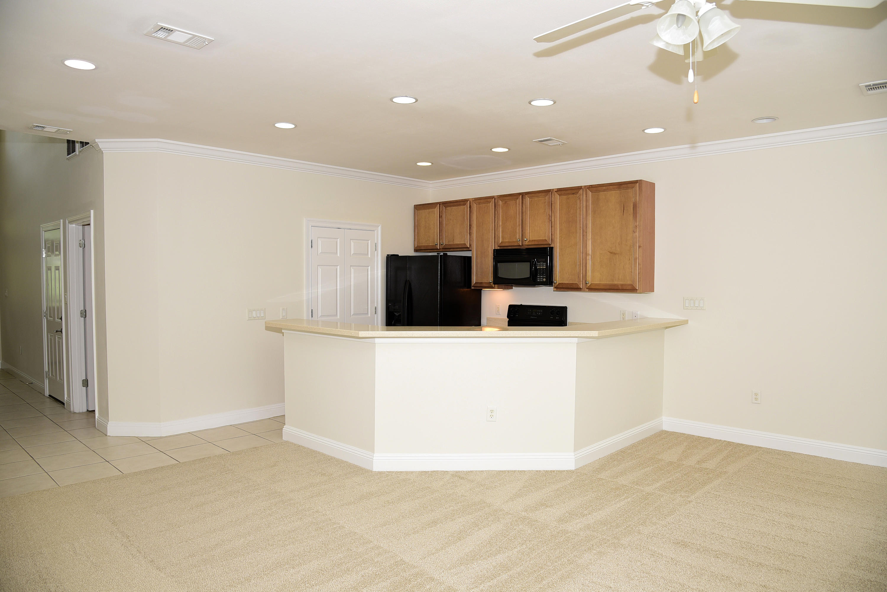 WALTON OAKS - Residential