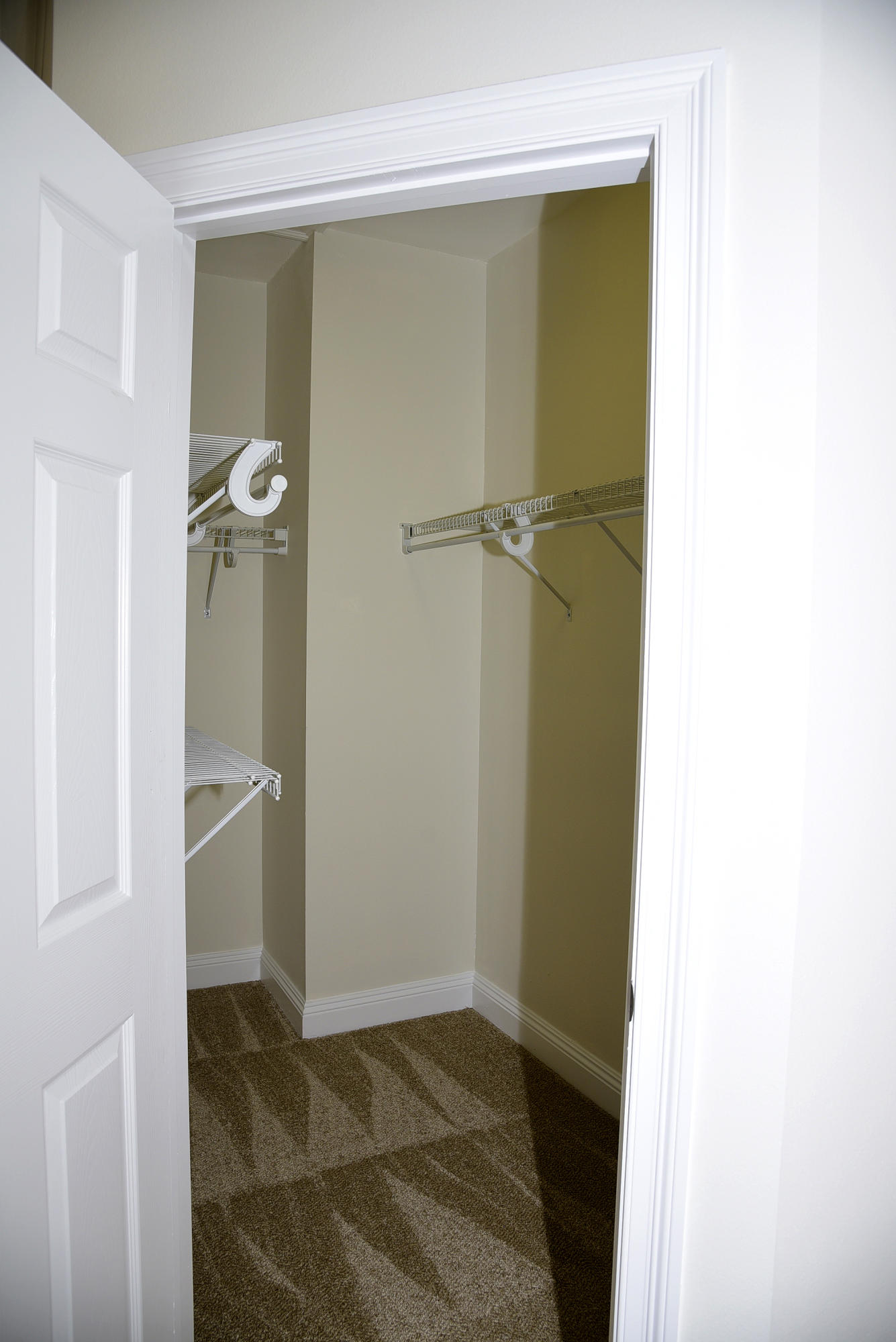 WALTON OAKS - Residential