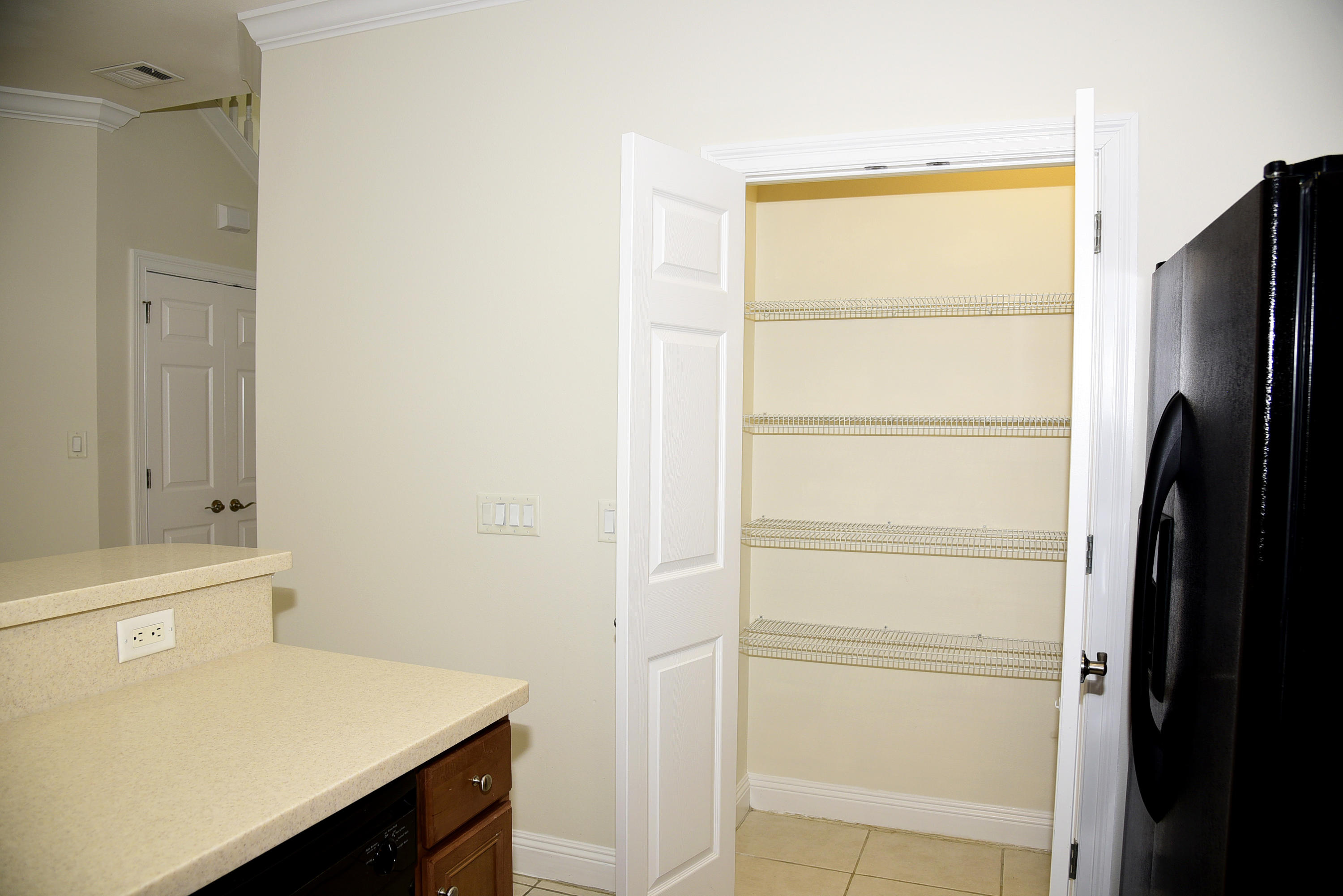 WALTON OAKS - Residential