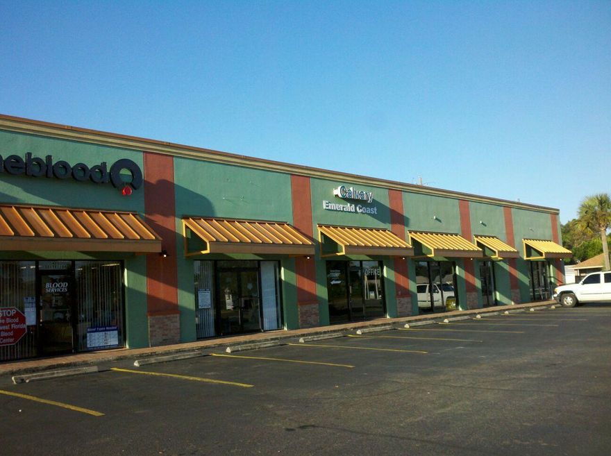 Located in City Plaza which is adjacent to Publix. Plenty of parking, easy access, great signage, new air conditioner, bathroom remodeled and more.