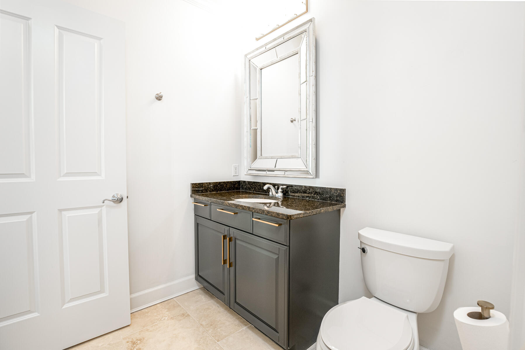 ONE WATER PLACE AT KELLY PLANTATION - Residential