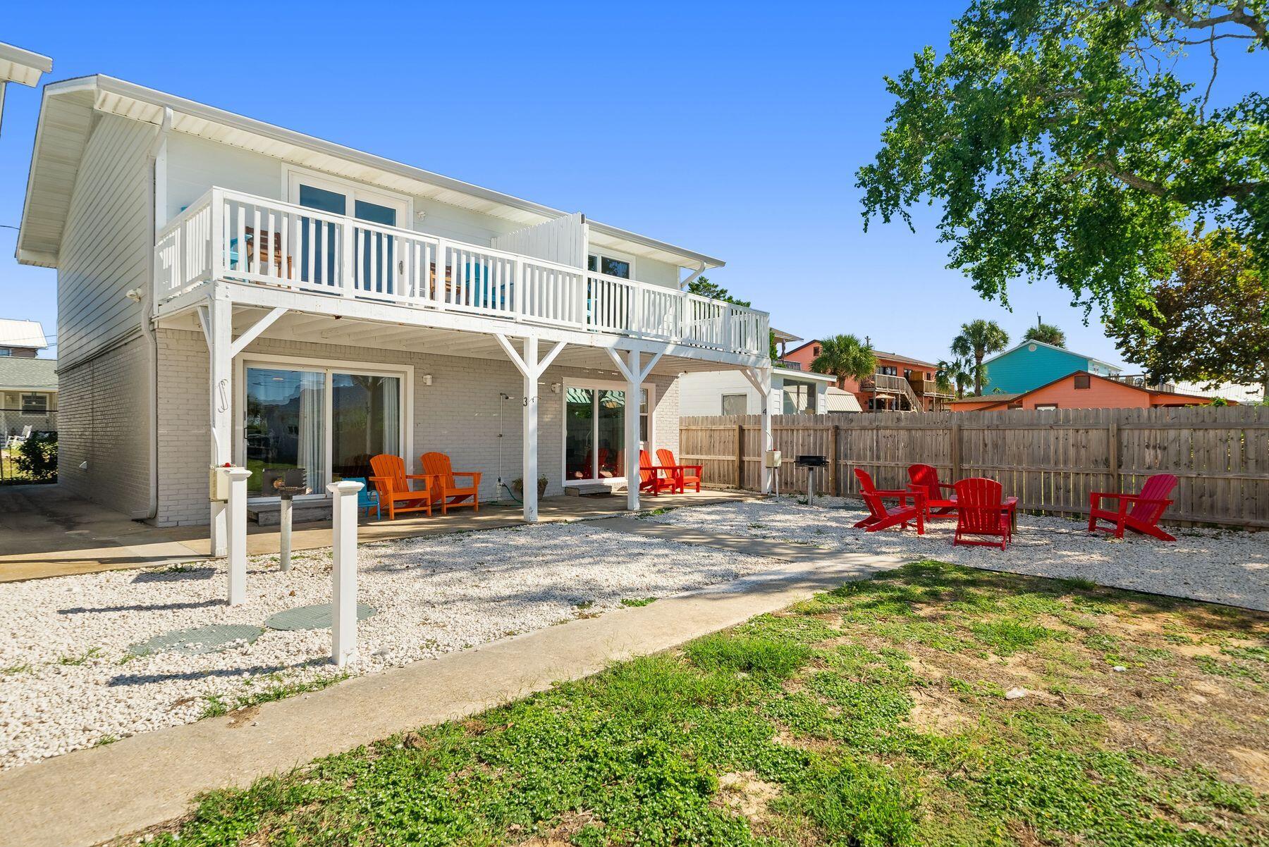 LAGUNA BEACH - Residential