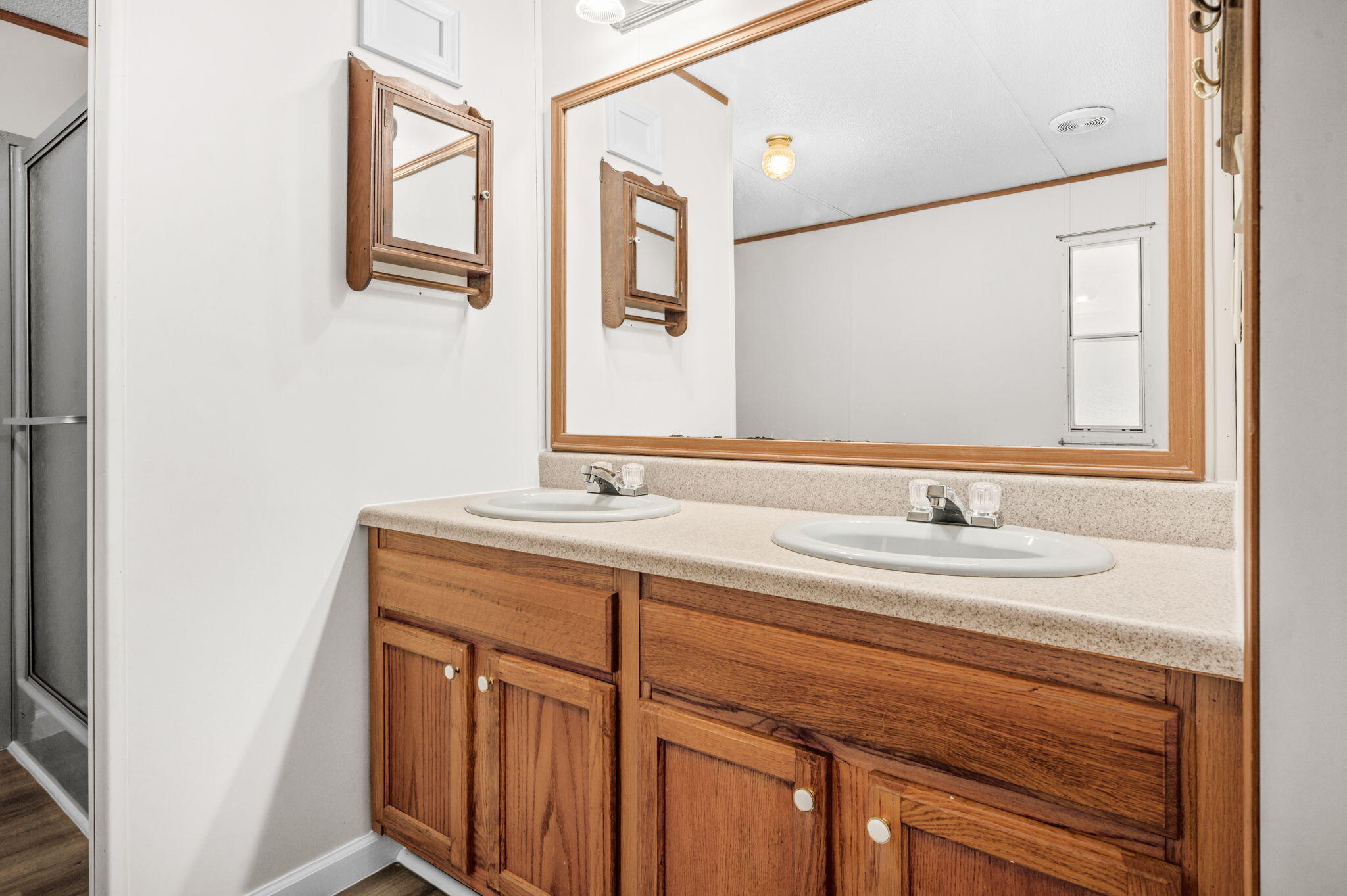 METES & BOUNDS - Residential Lease