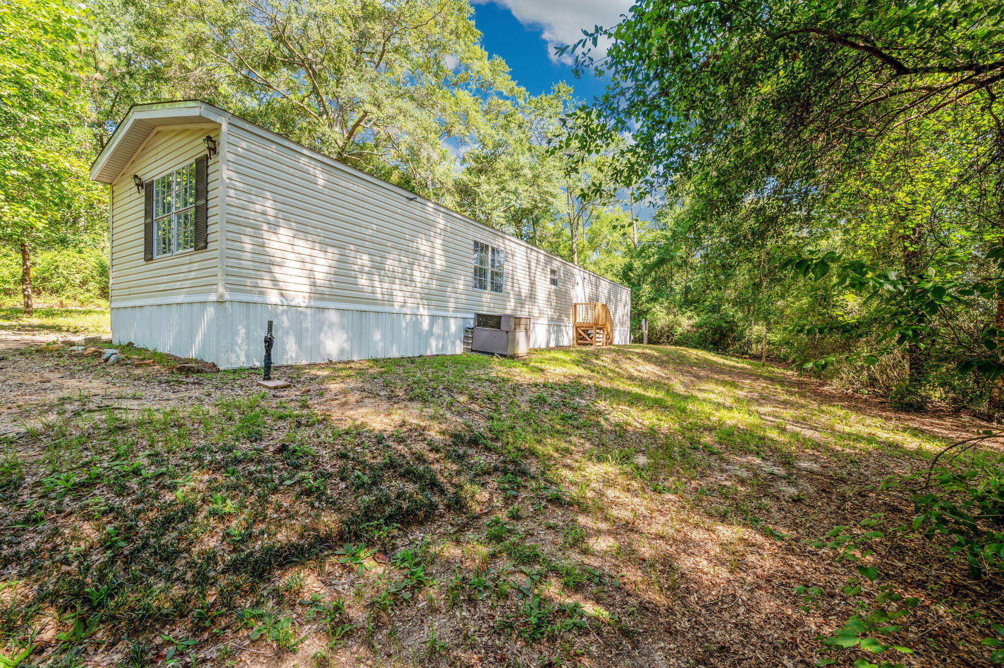 METES & BOUNDS - Residential Lease