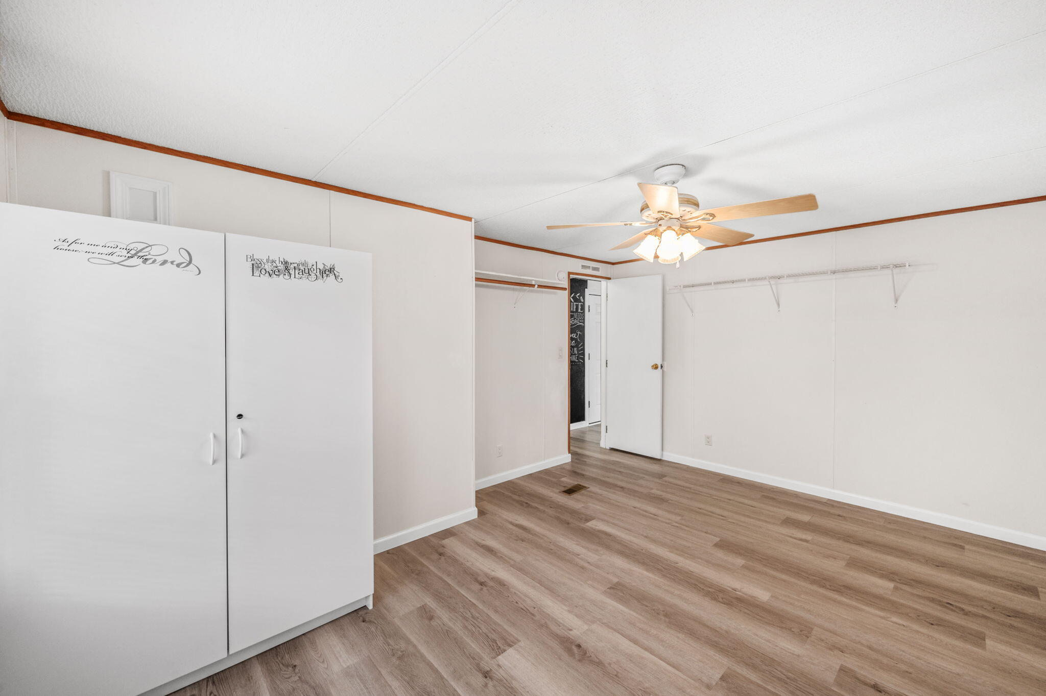 METES & BOUNDS - Residential Lease