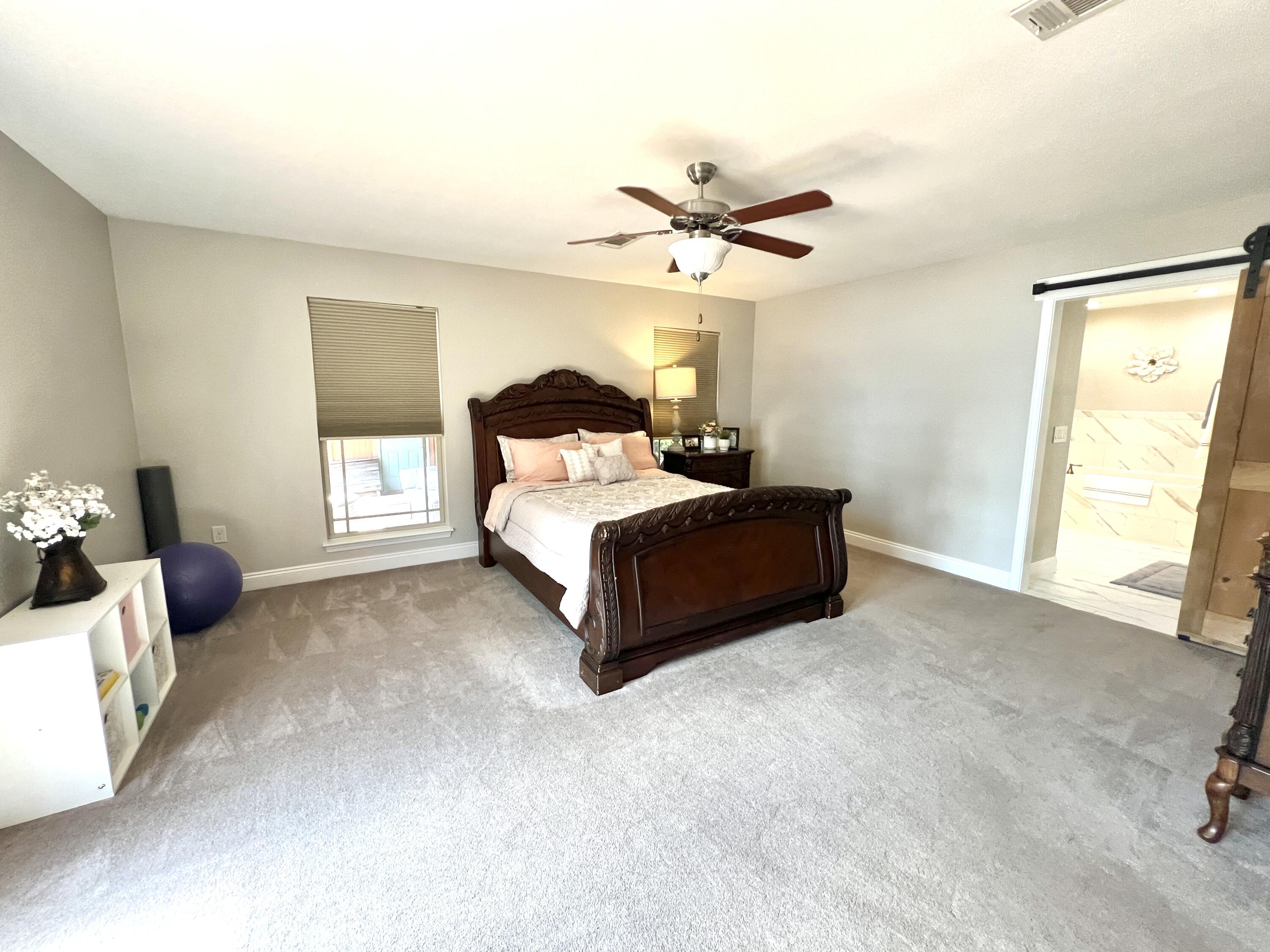 LAKE HOLLEY ESTATES - Residential