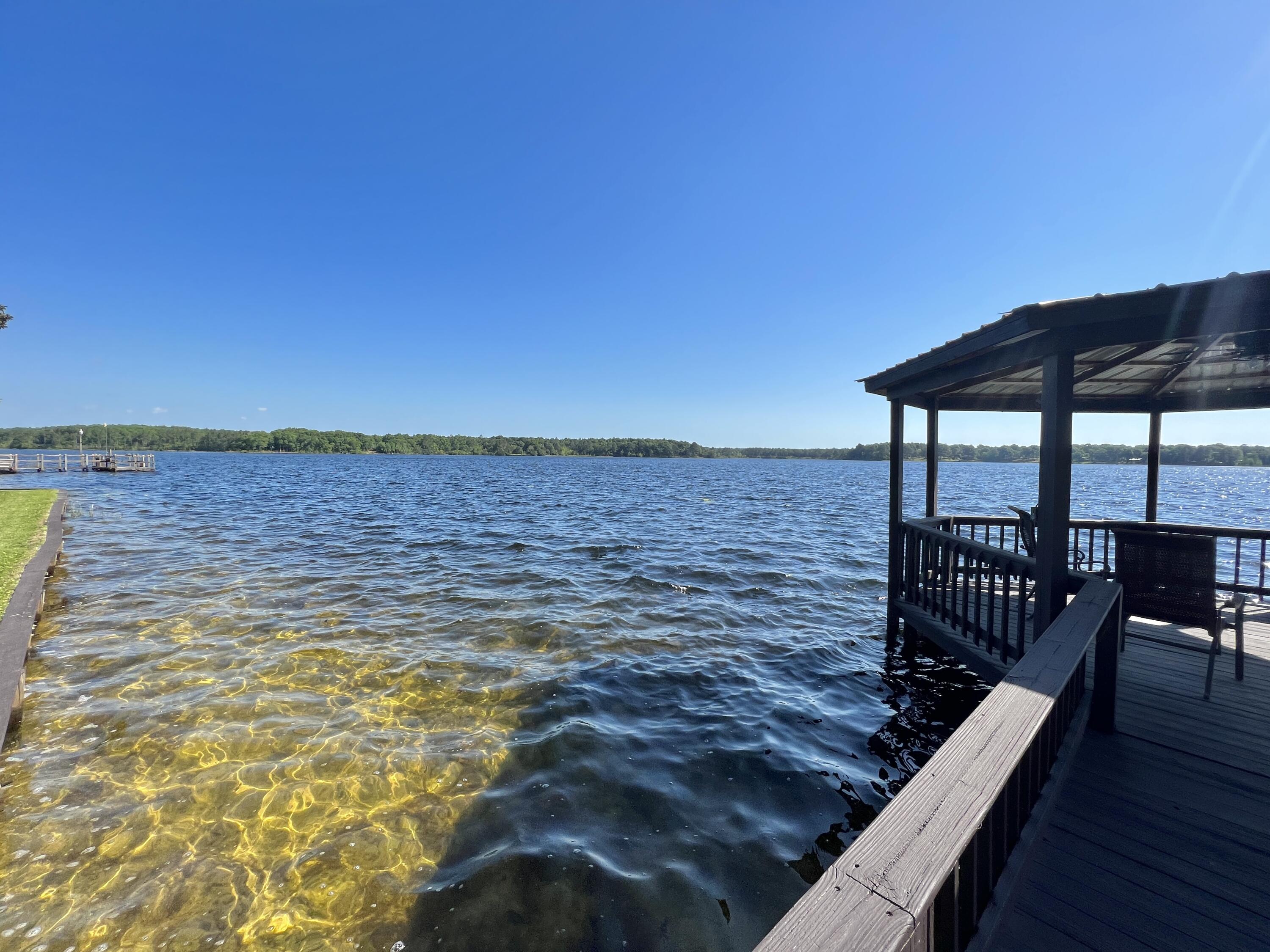 LAKE HOLLEY ESTATES - Residential