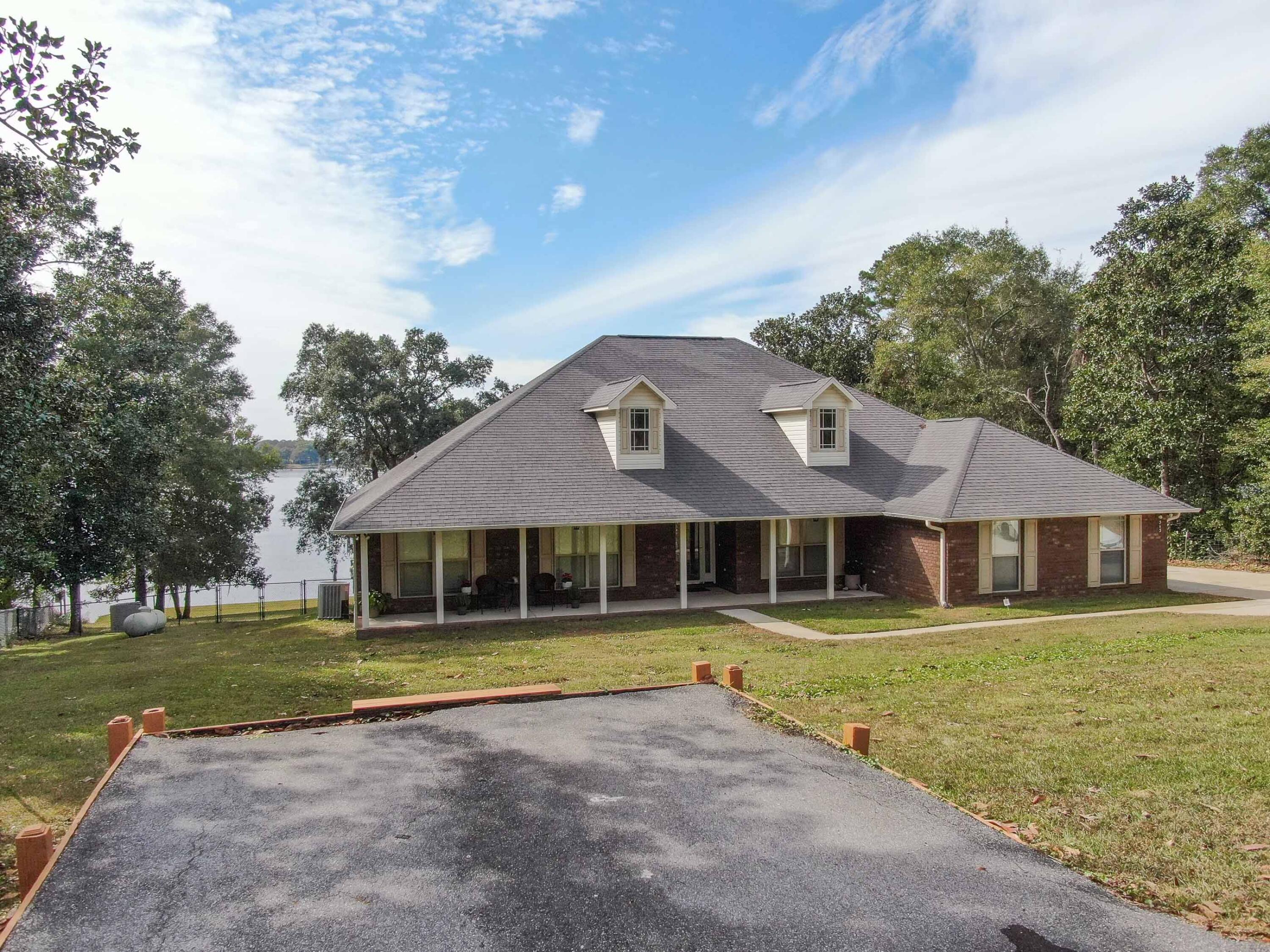 LAKE HOLLEY ESTATES - Residential