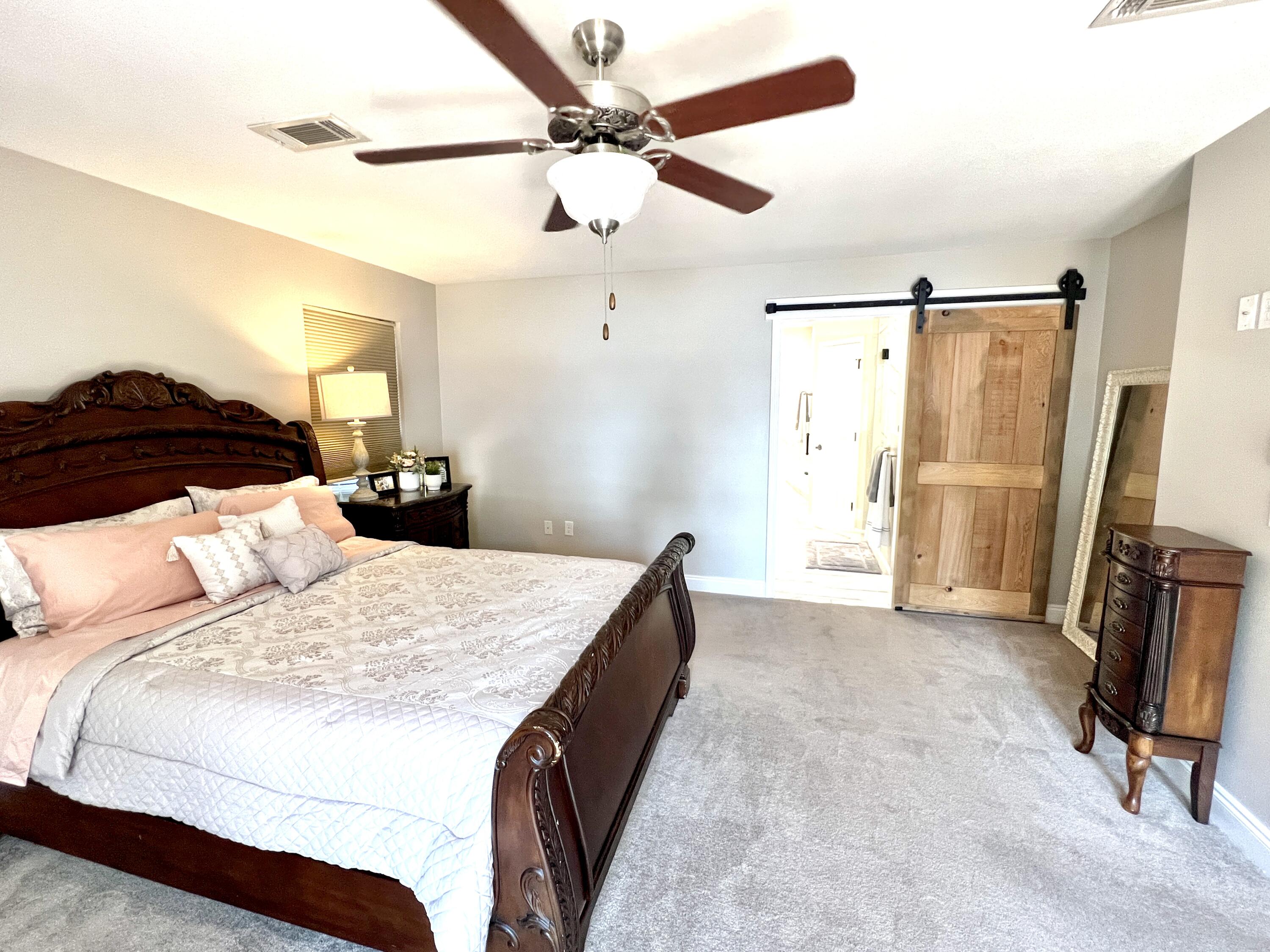 LAKE HOLLEY ESTATES - Residential