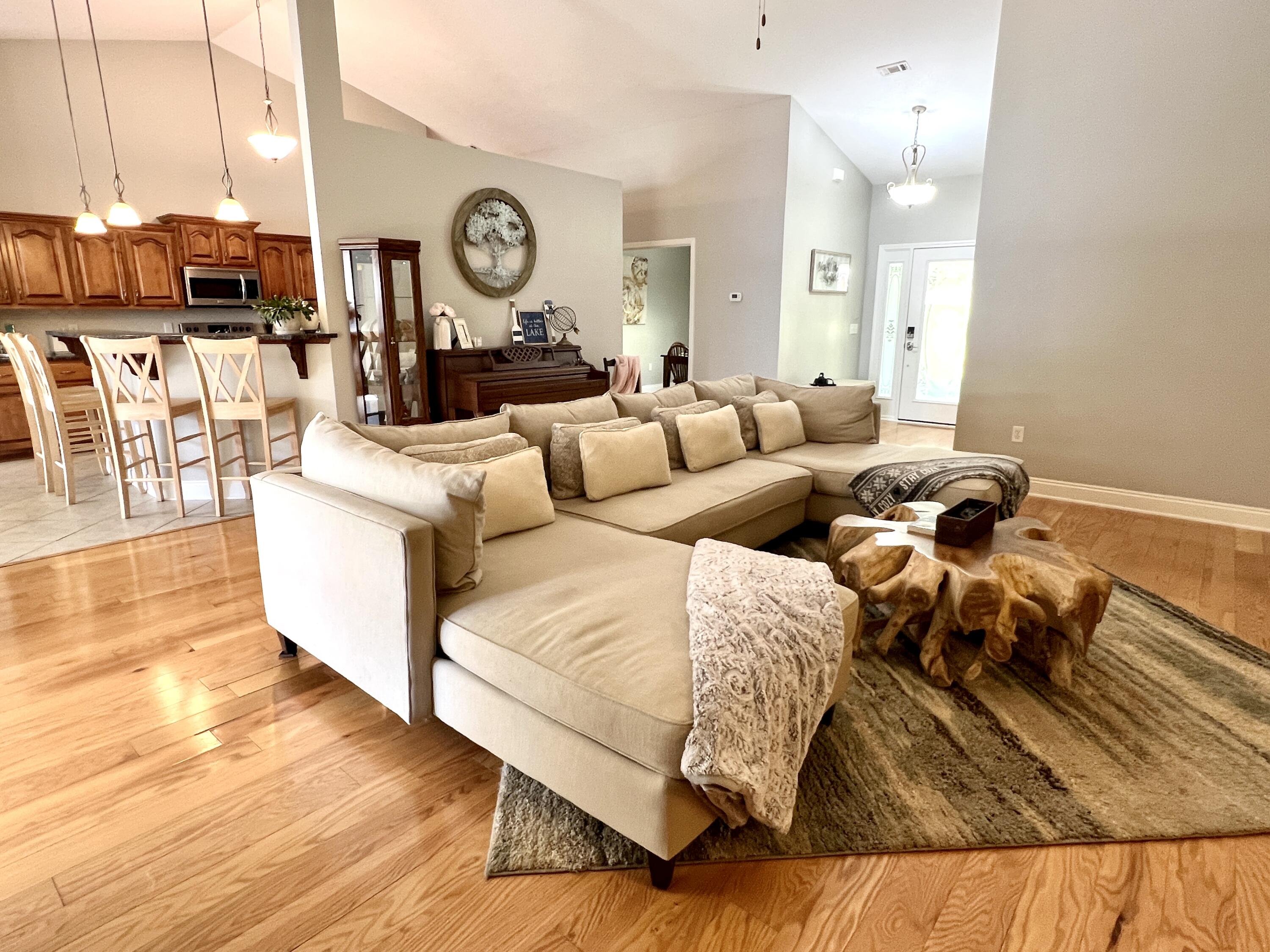 LAKE HOLLEY ESTATES - Residential