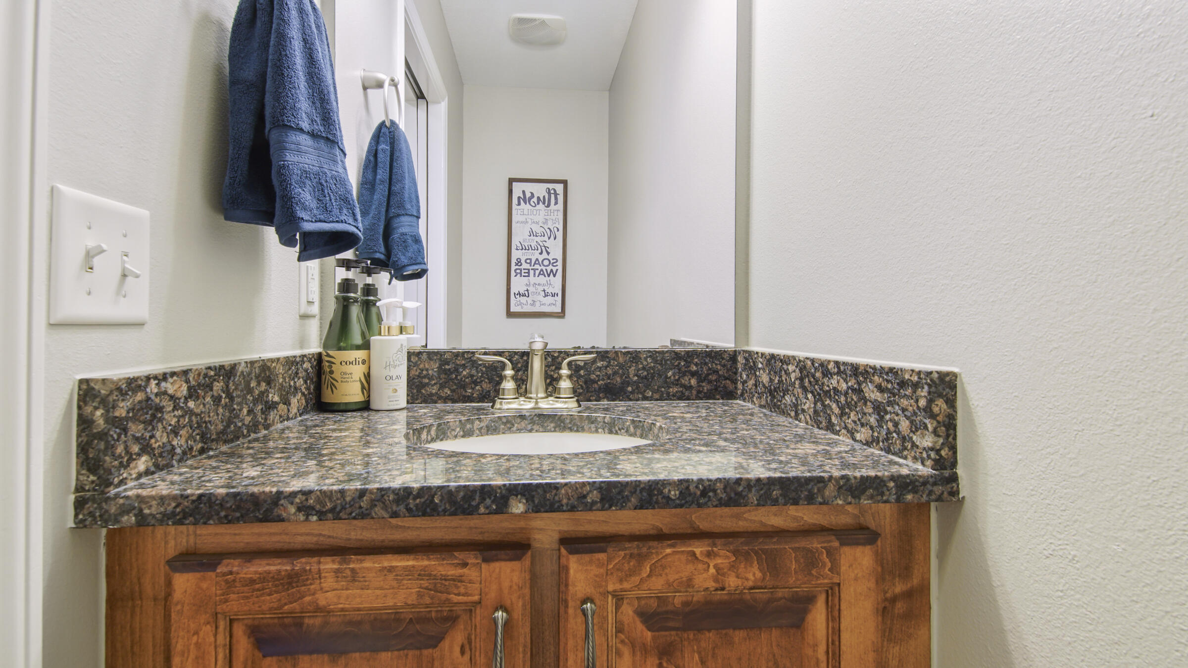 LAKE HOLLEY ESTATES - Residential