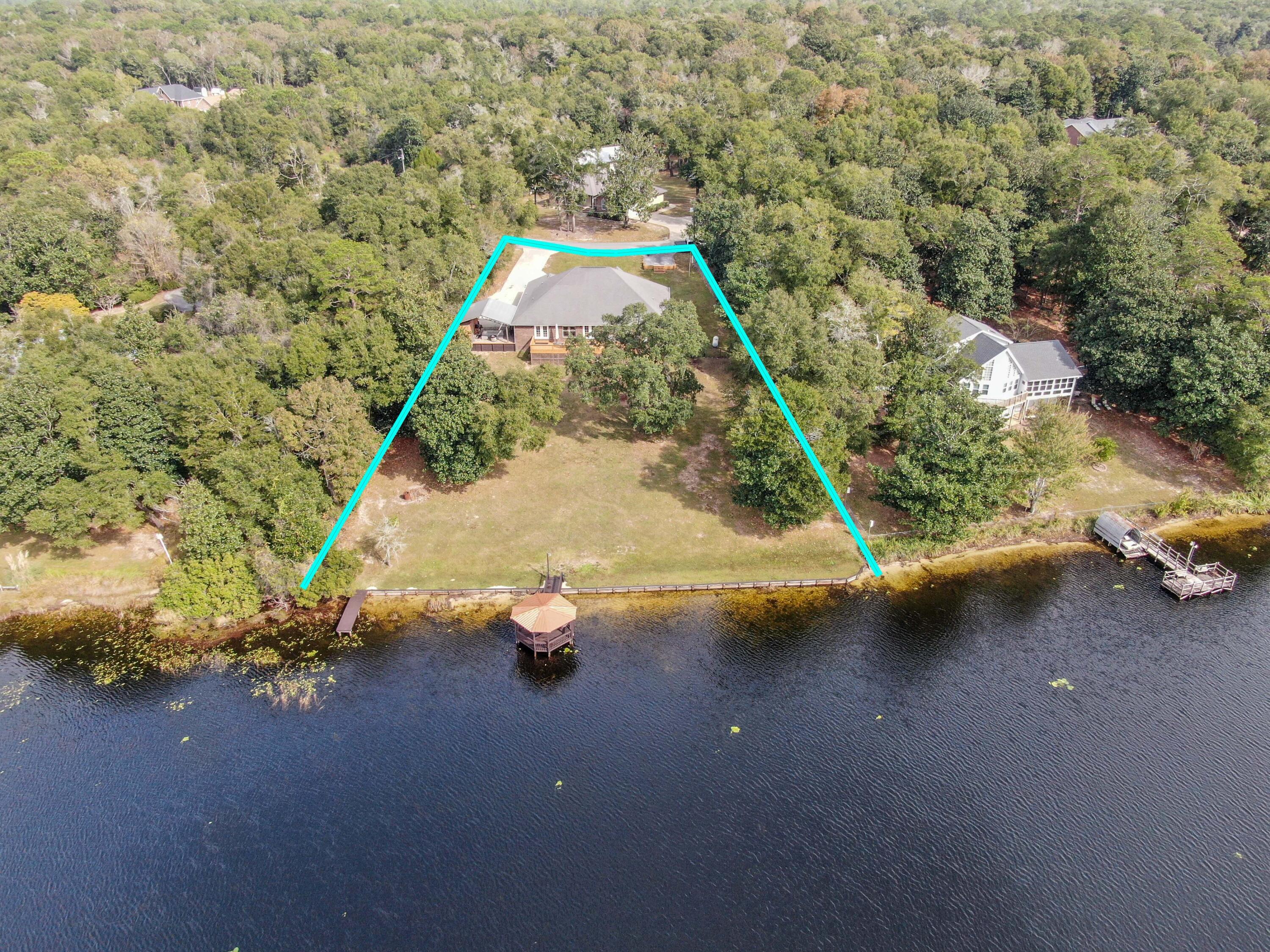 LAKE HOLLEY ESTATES - Residential