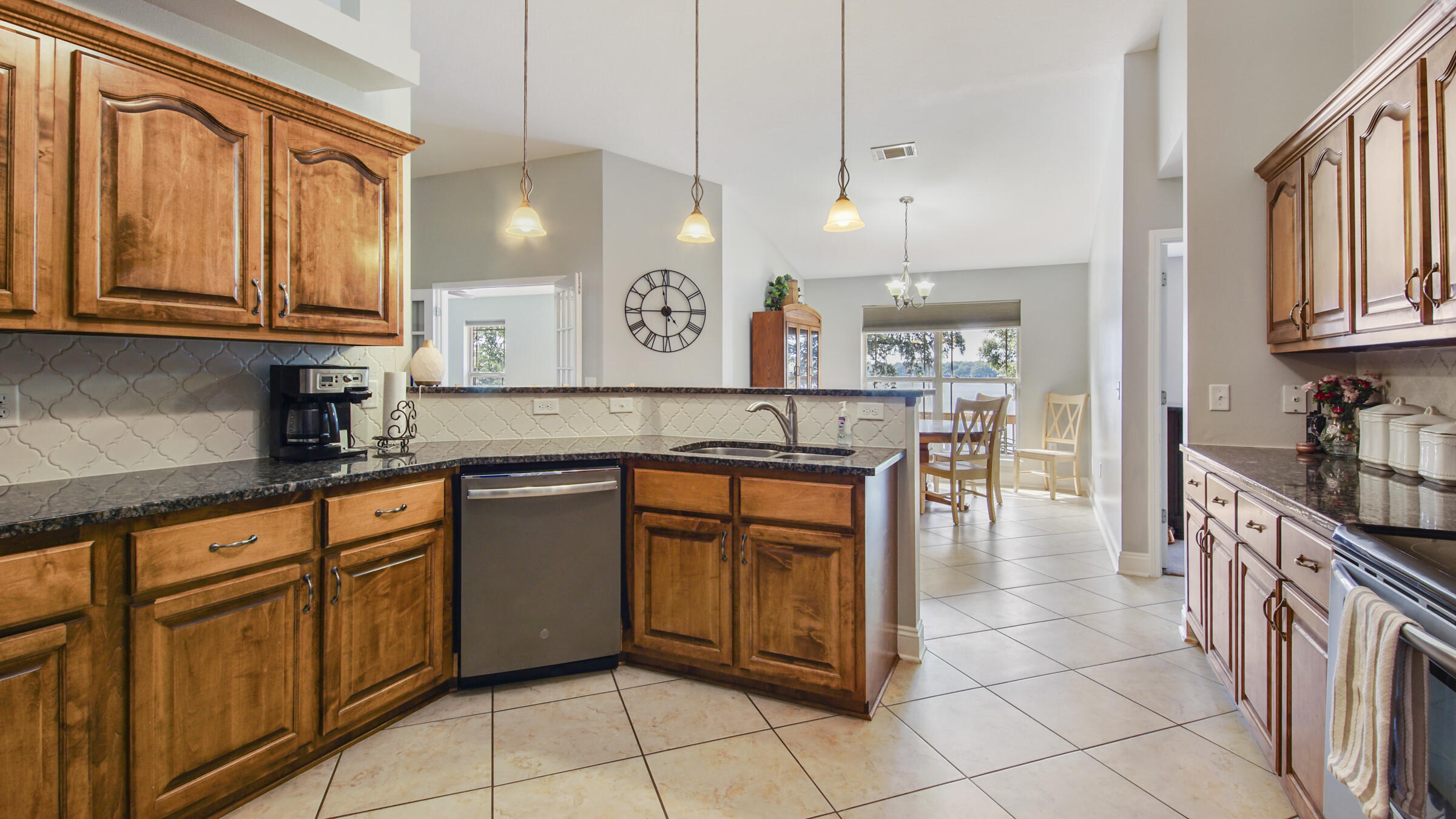 LAKE HOLLEY ESTATES - Residential