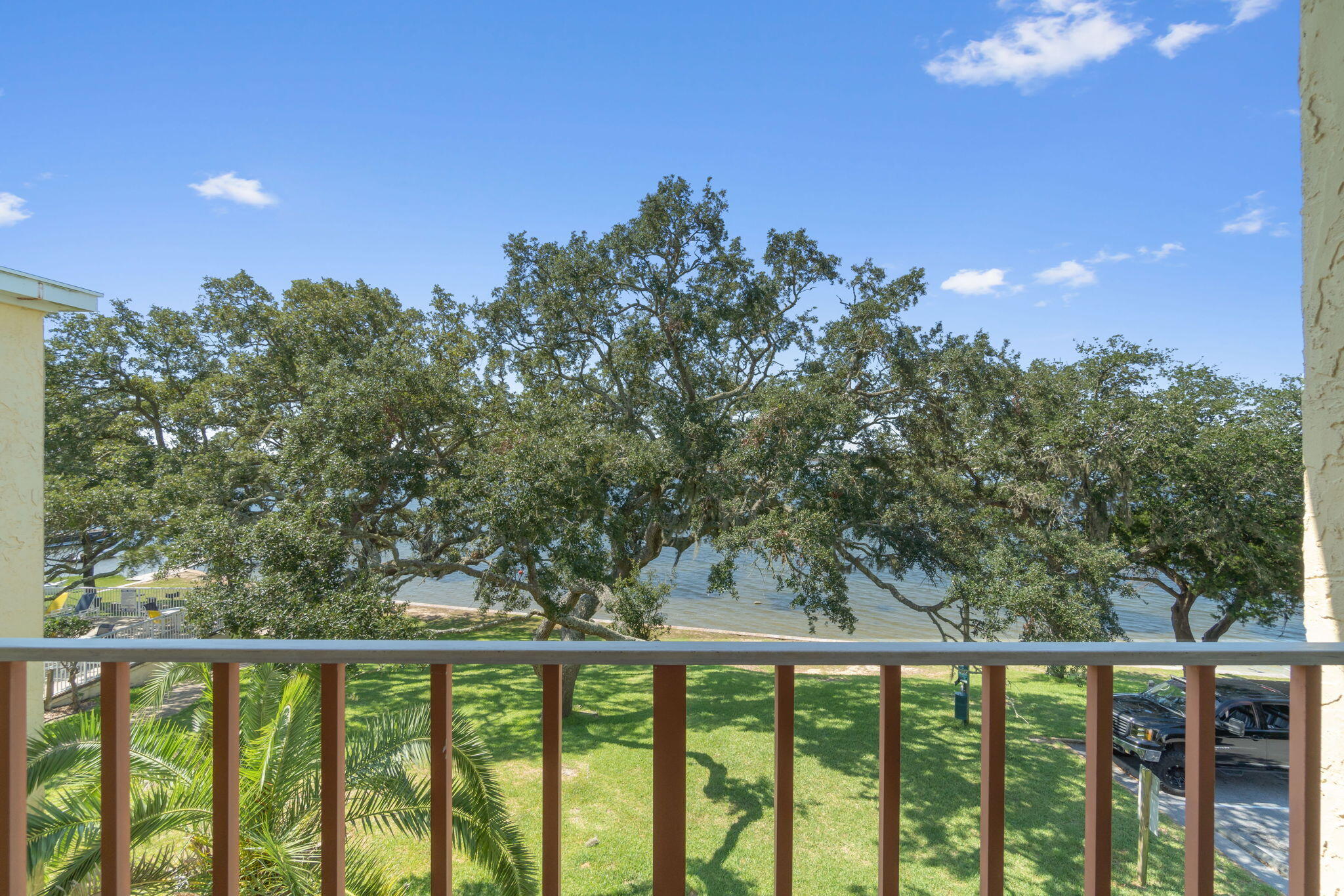 CEDARS CONDO - Residential