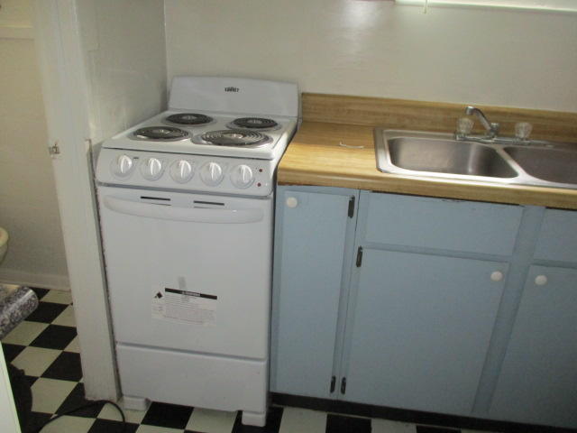 EDGEWATER - Residential Lease