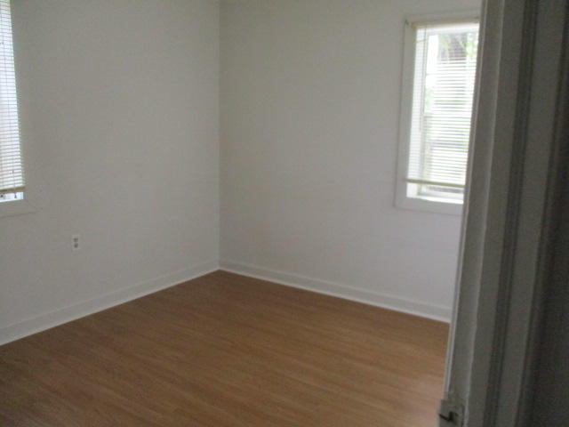 EDGEWATER - Residential Lease