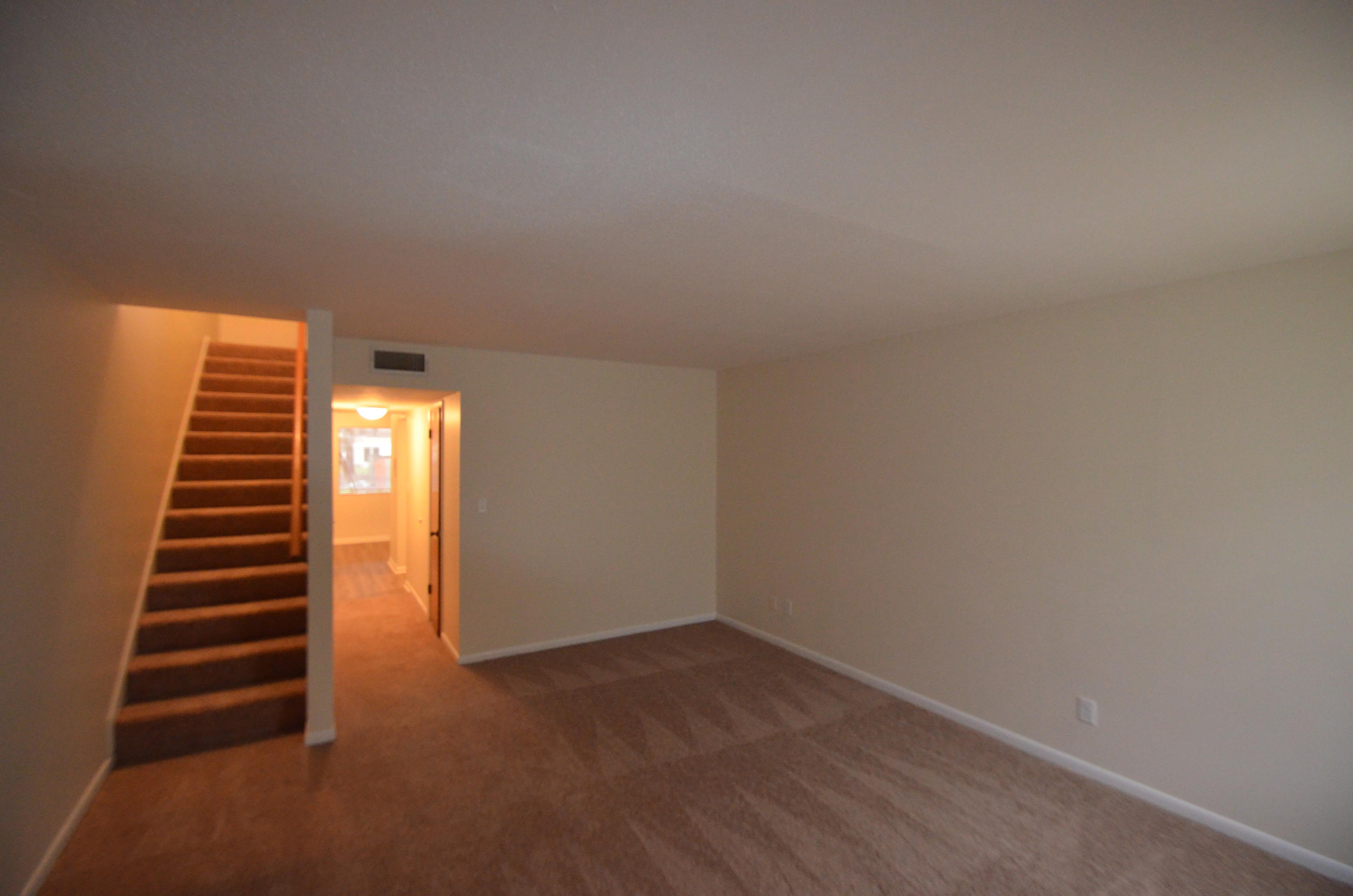 PORT DIXIE COM - Residential Lease