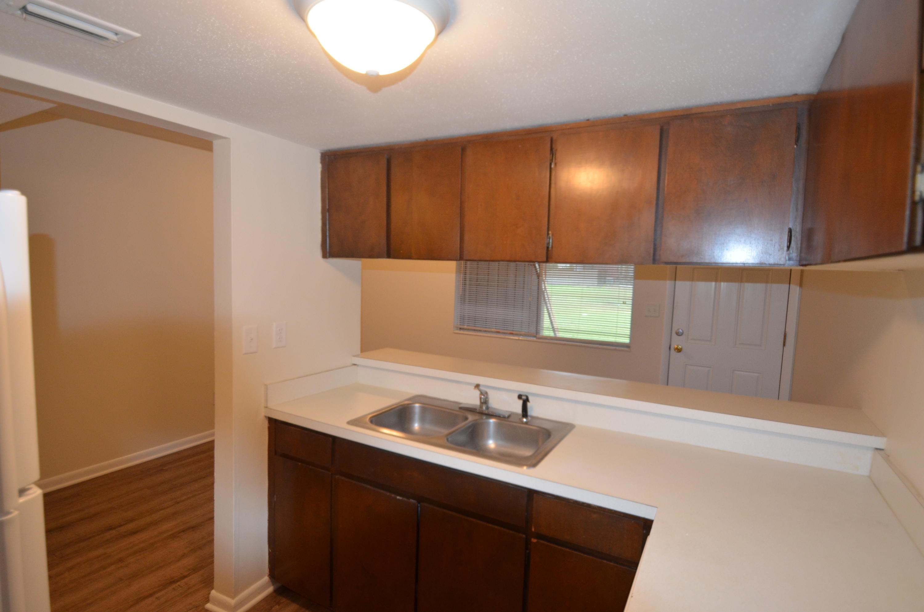 PORT DIXIE COM - Residential Lease