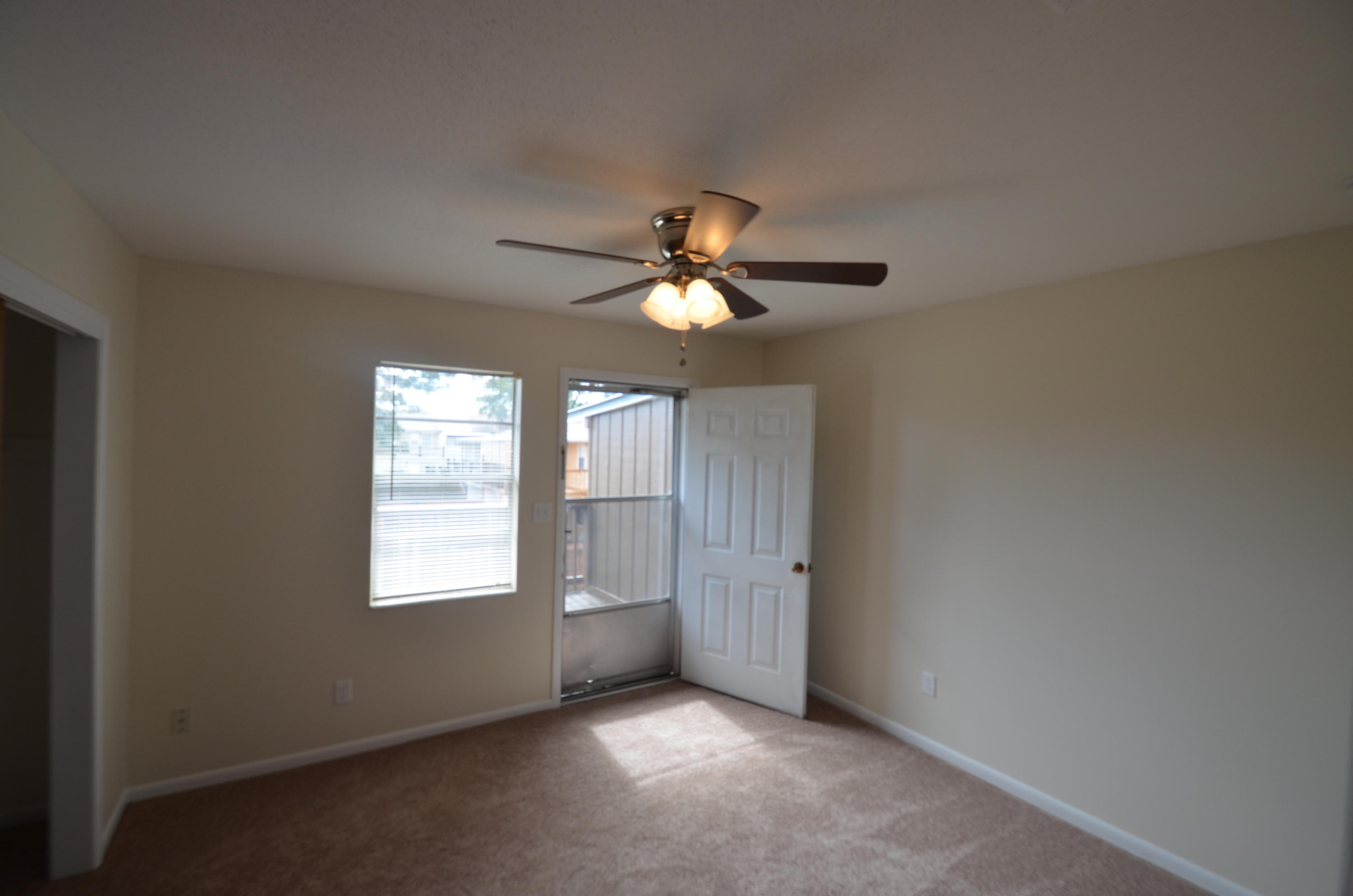 PORT DIXIE COM - Residential Lease