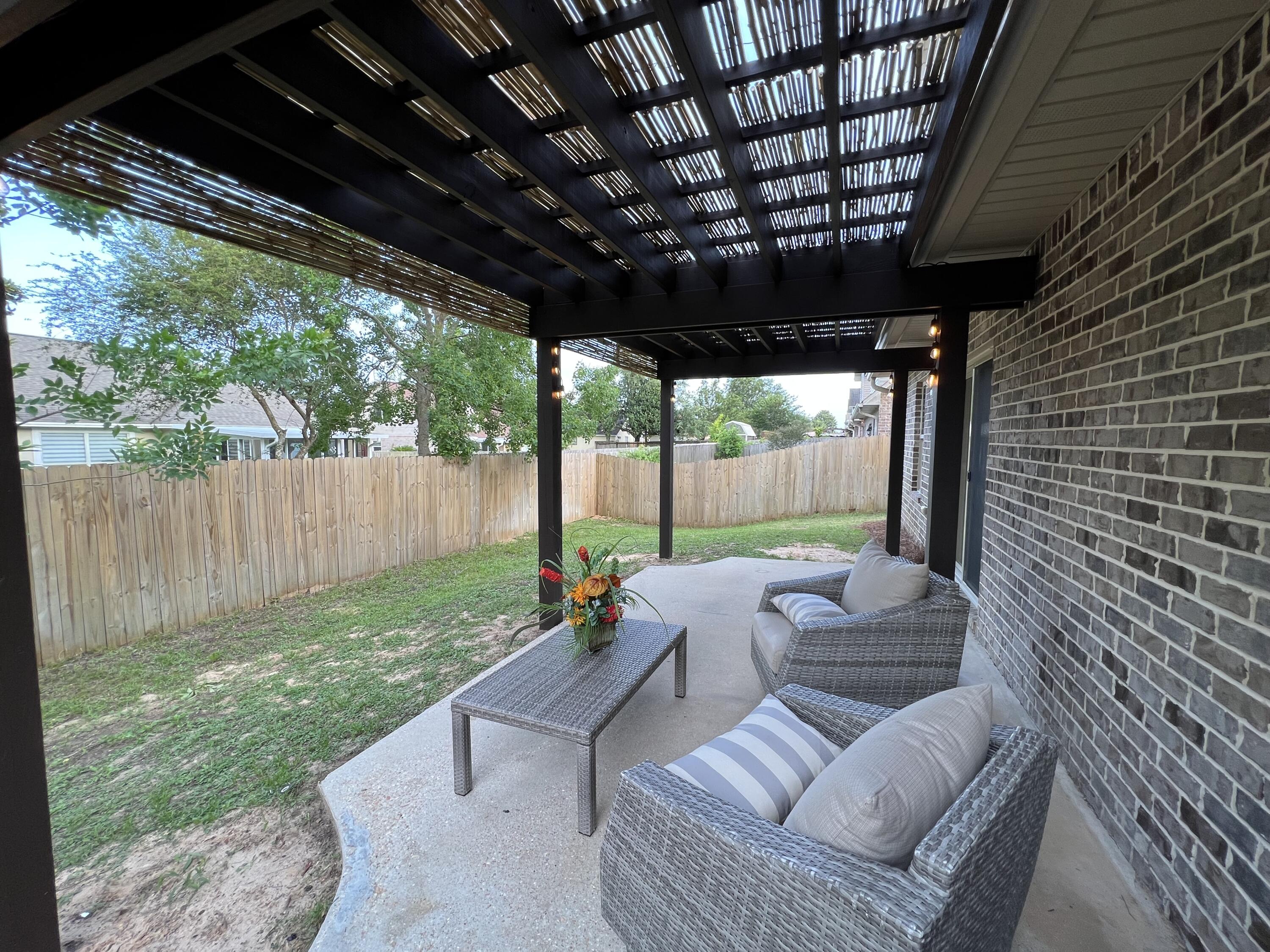 SOUNDSIDE MOORINGS - Residential