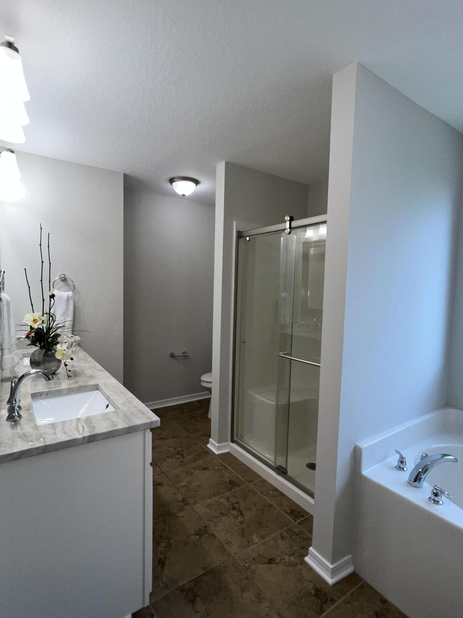 SOUNDSIDE MOORINGS - Residential
