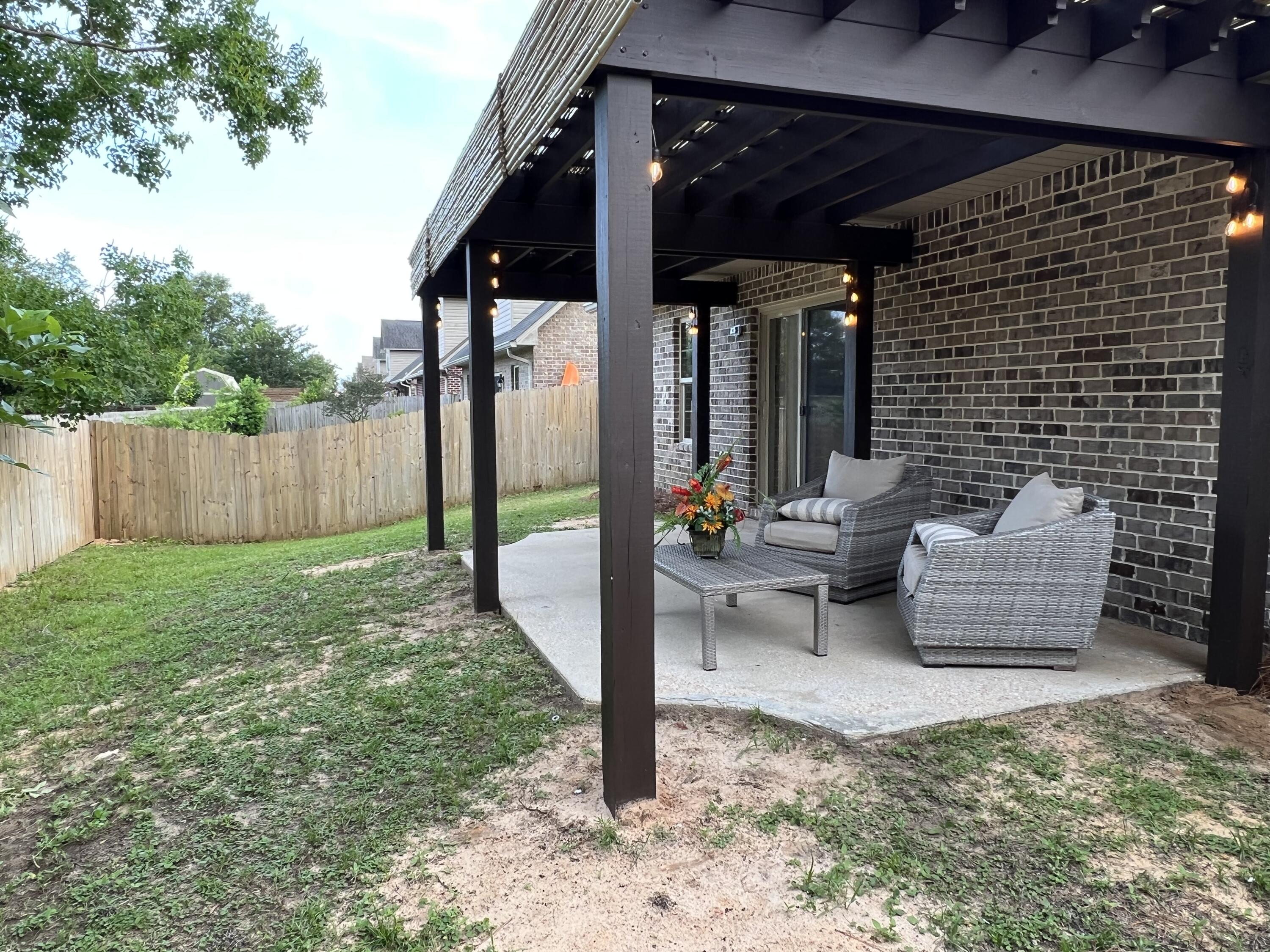 SOUNDSIDE MOORINGS - Residential