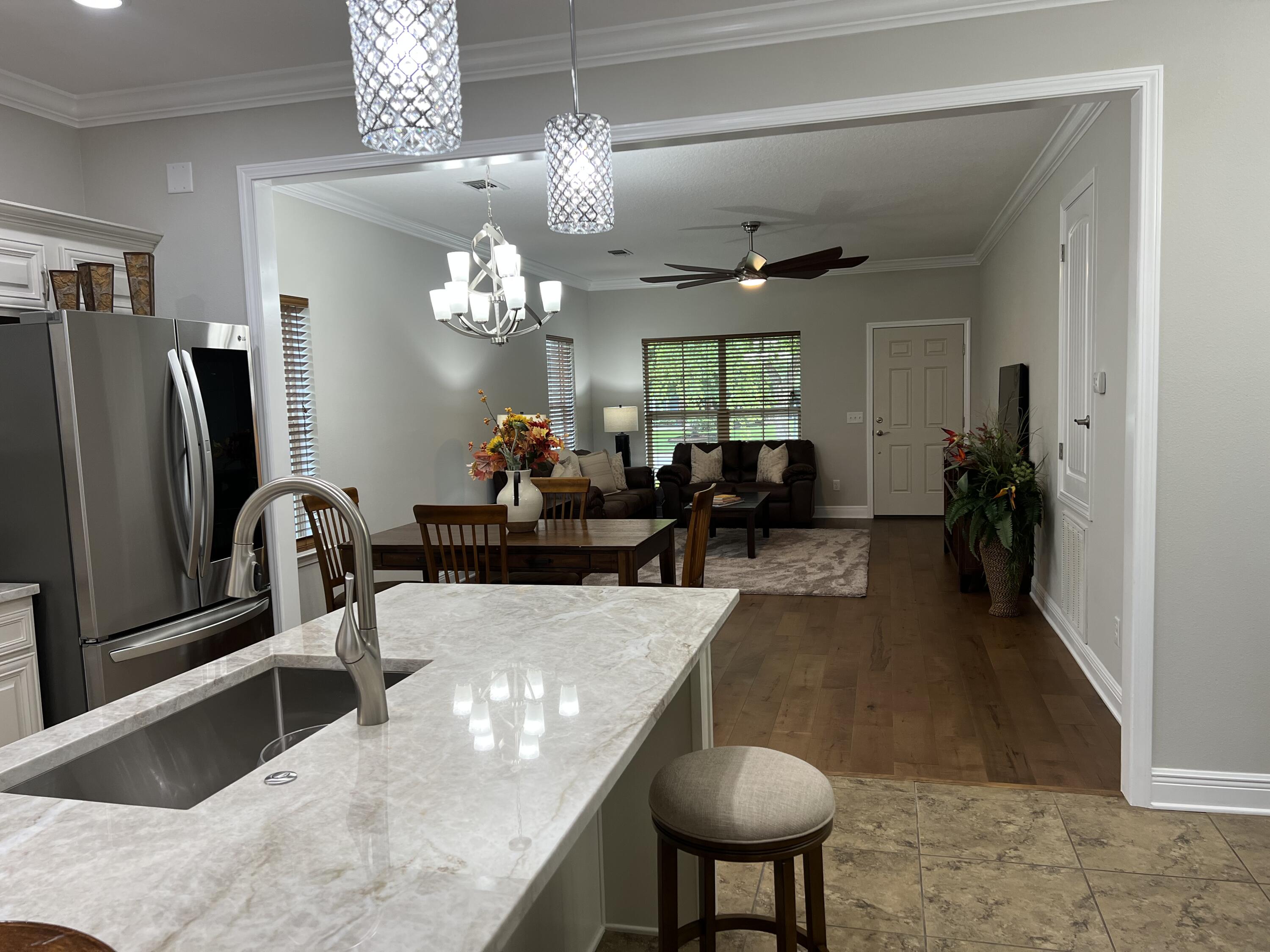 SOUNDSIDE MOORINGS - Residential