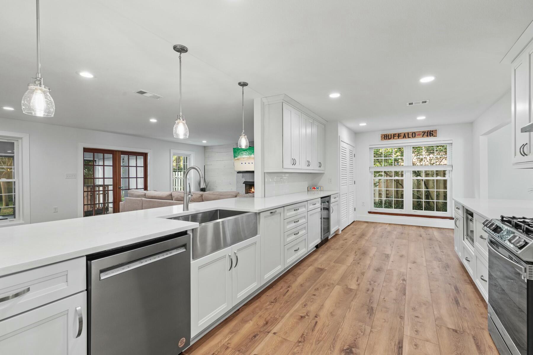 SCOTTSDALE S/D  Lot 12 Blk B - Residential