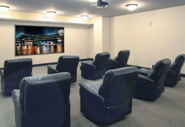 PRESIDIO YACHT CLUB - Residential