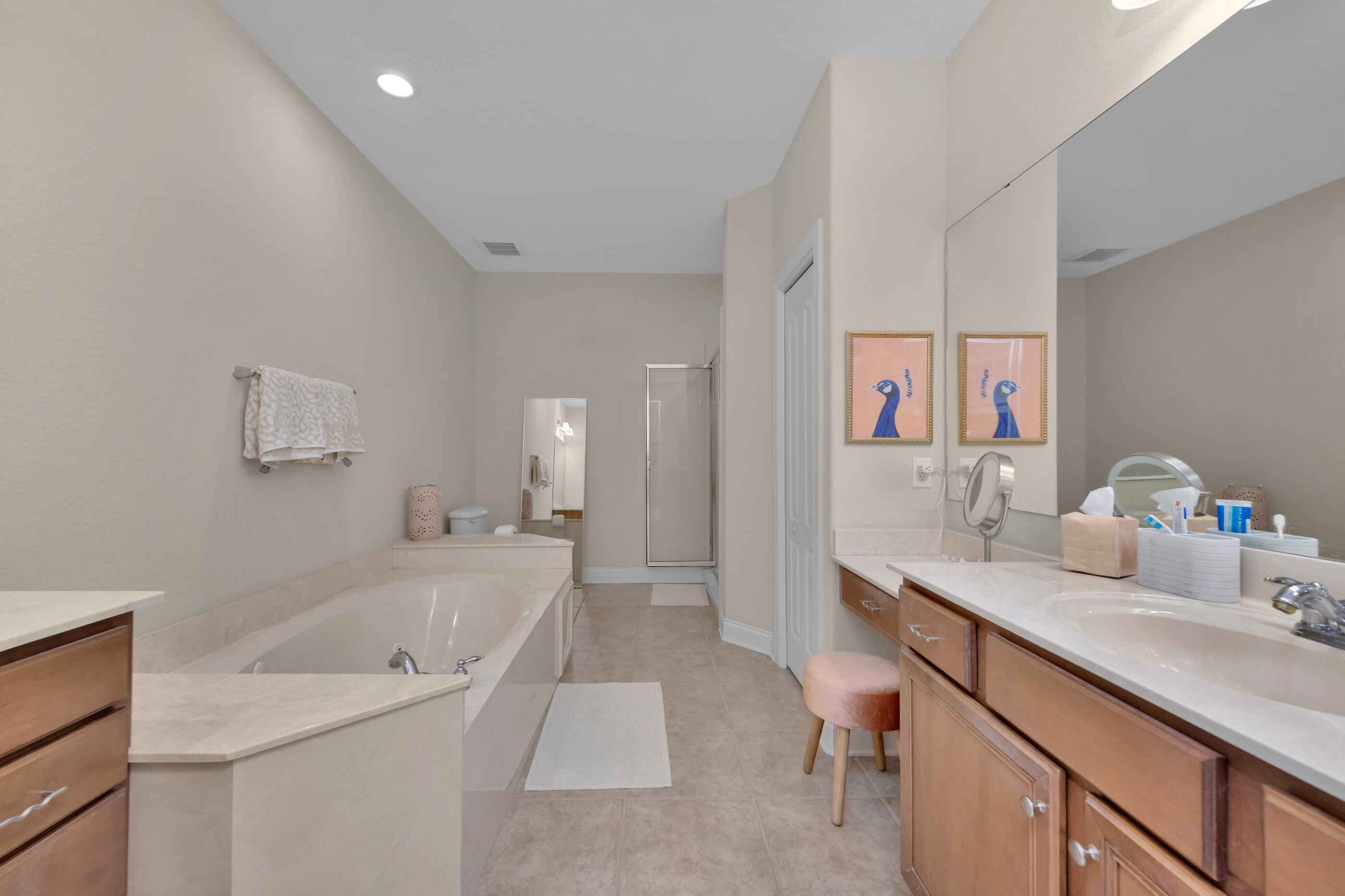 DIAMOND LAKES - Residential