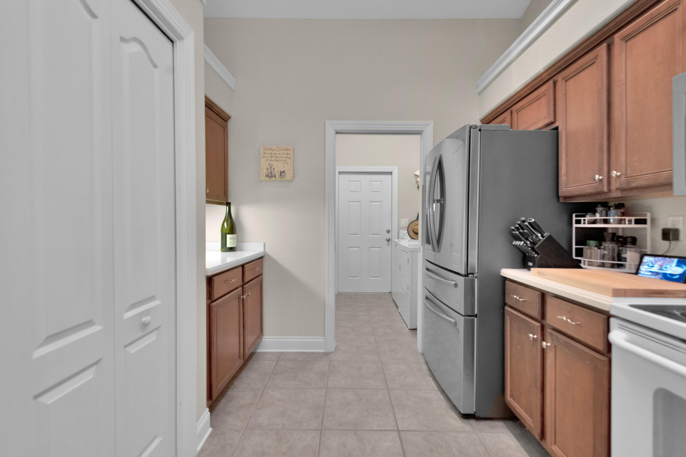 DIAMOND LAKES - Residential