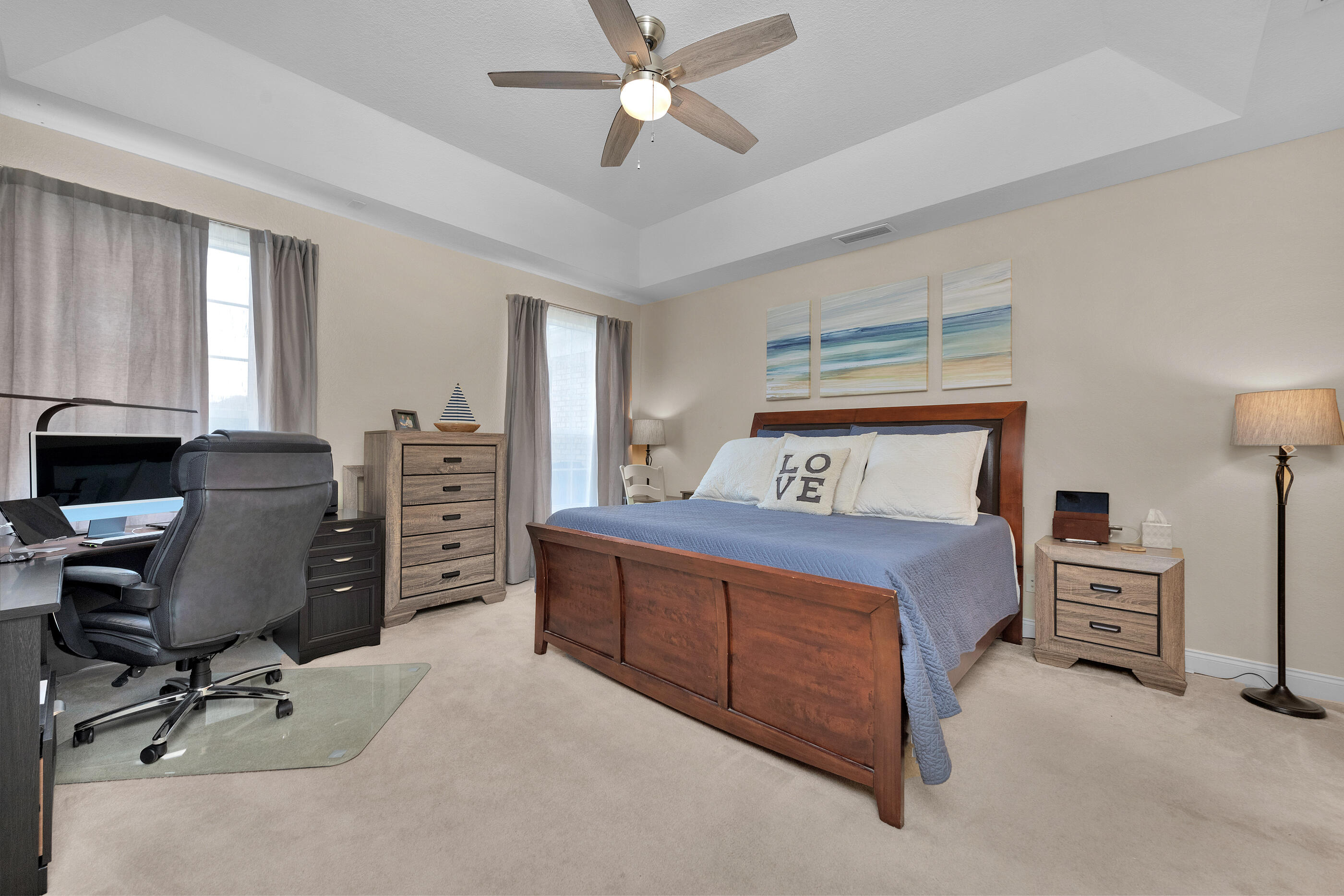 DIAMOND LAKES - Residential