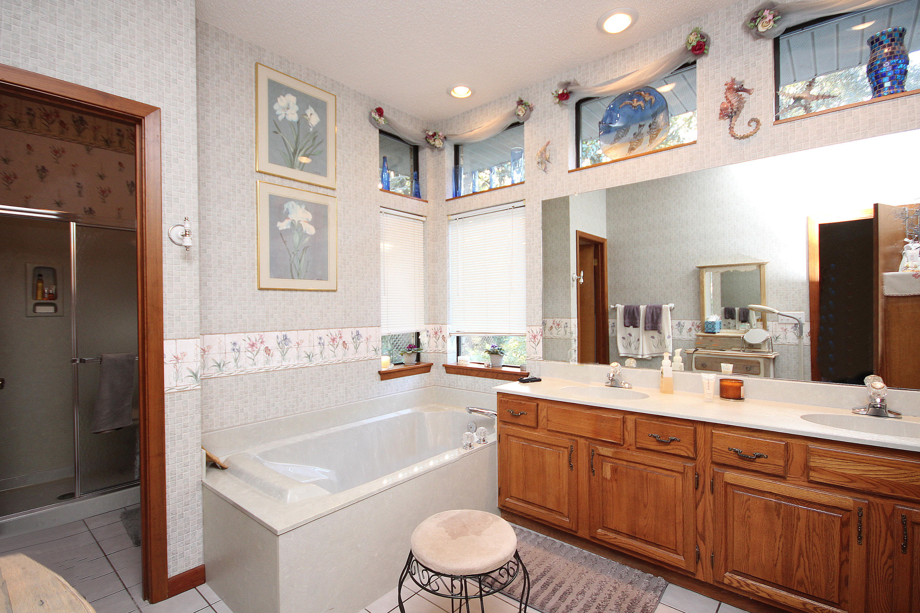 WINDWARD PH 3 - Residential