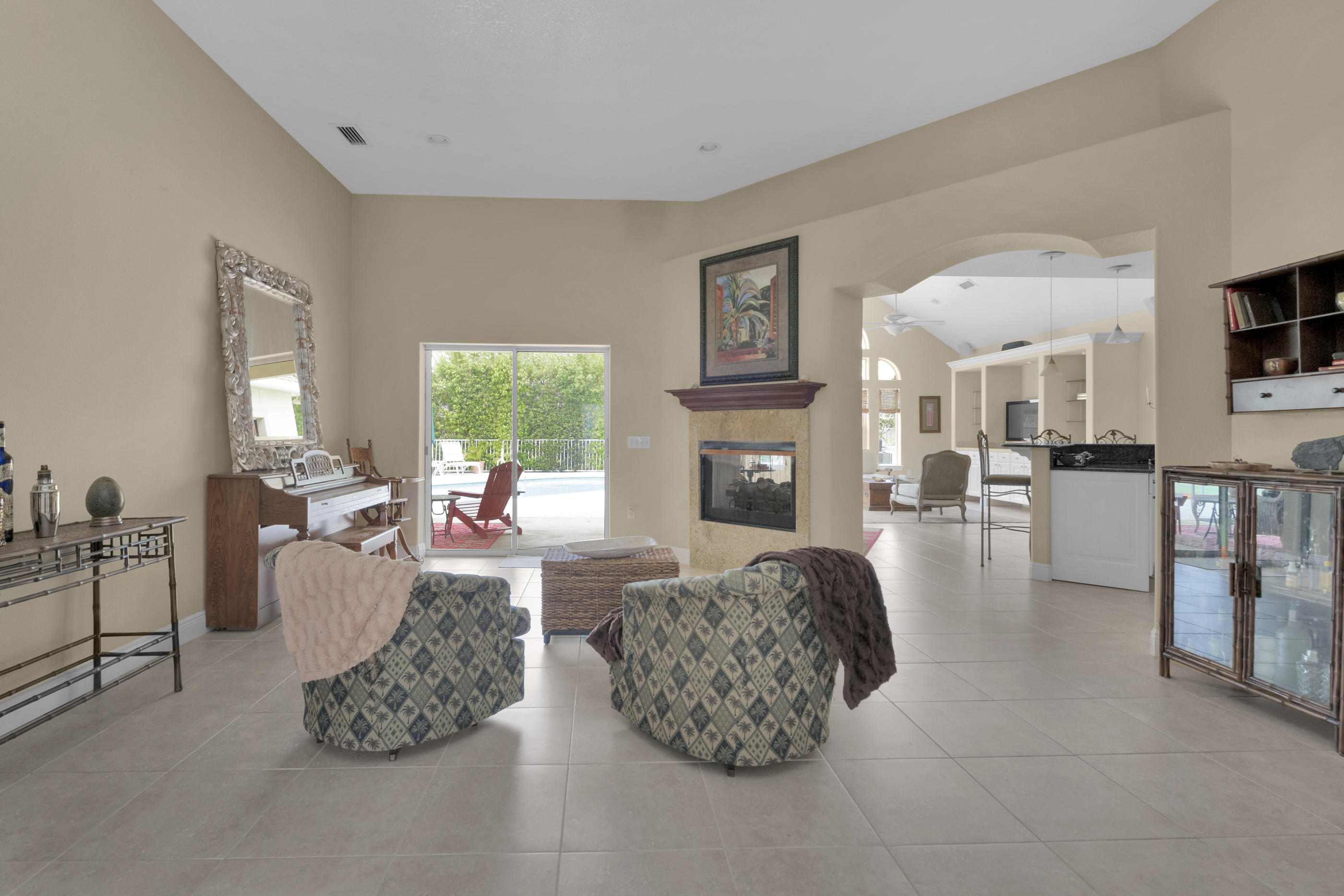 VILLA VIZCAYA - Residential