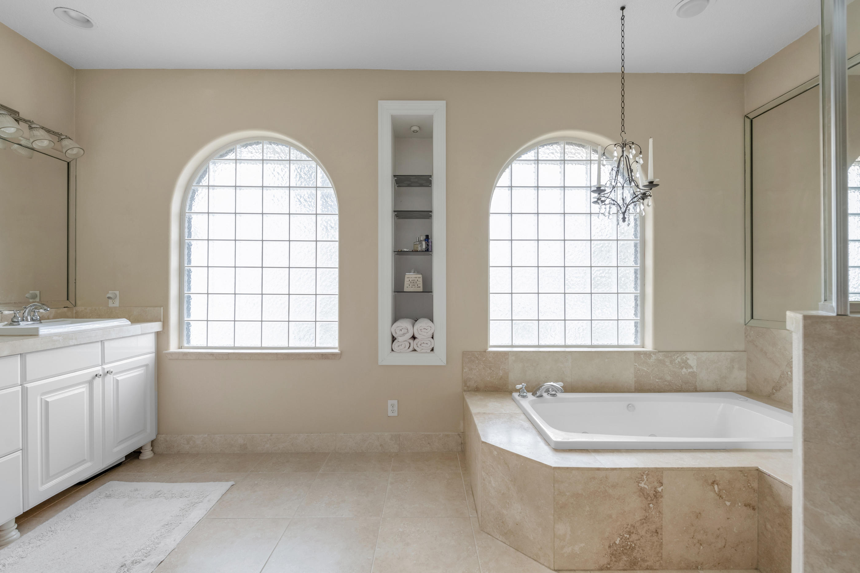 VILLA VIZCAYA - Residential