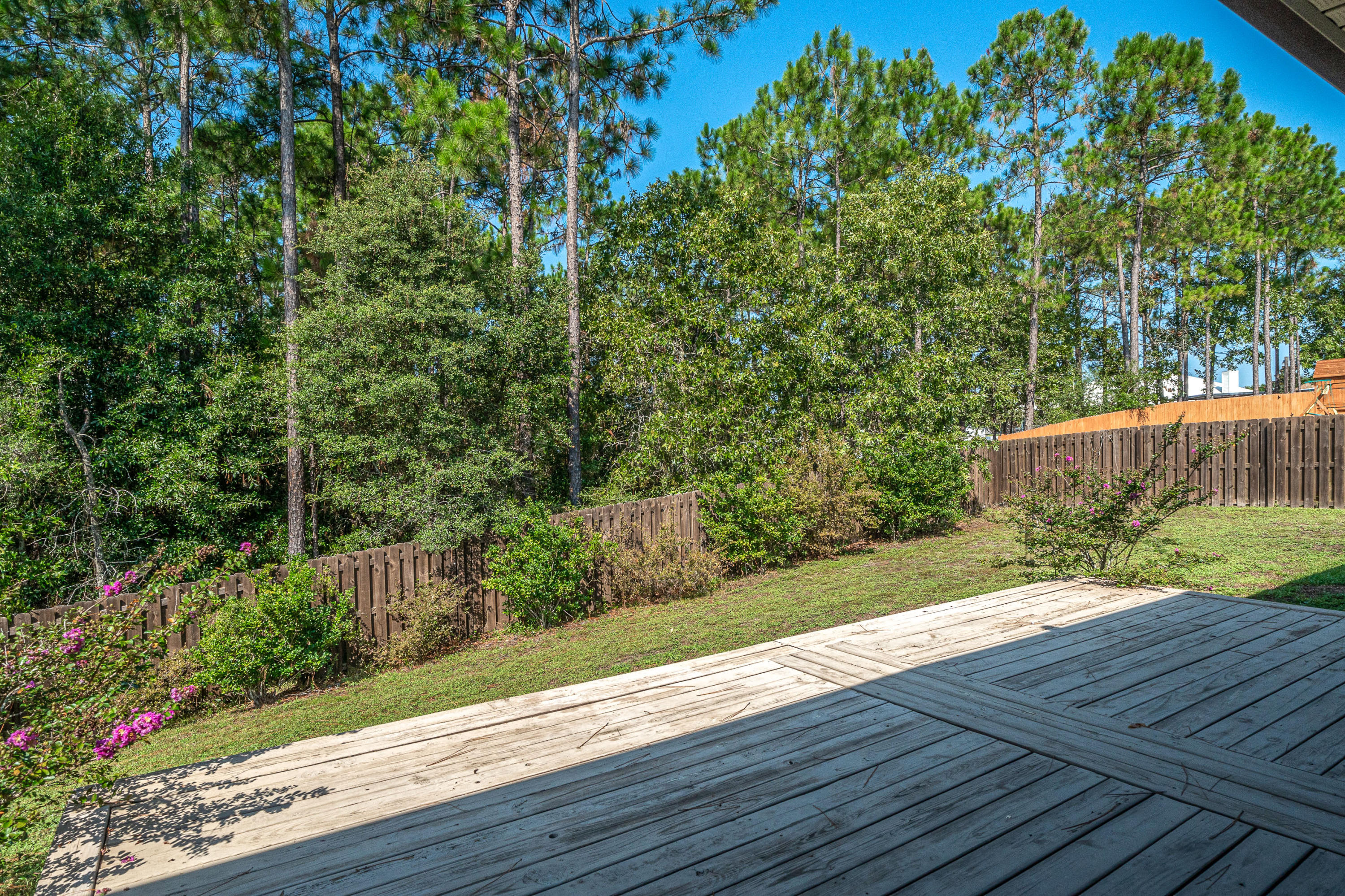 ALICIA PLACE - Residential