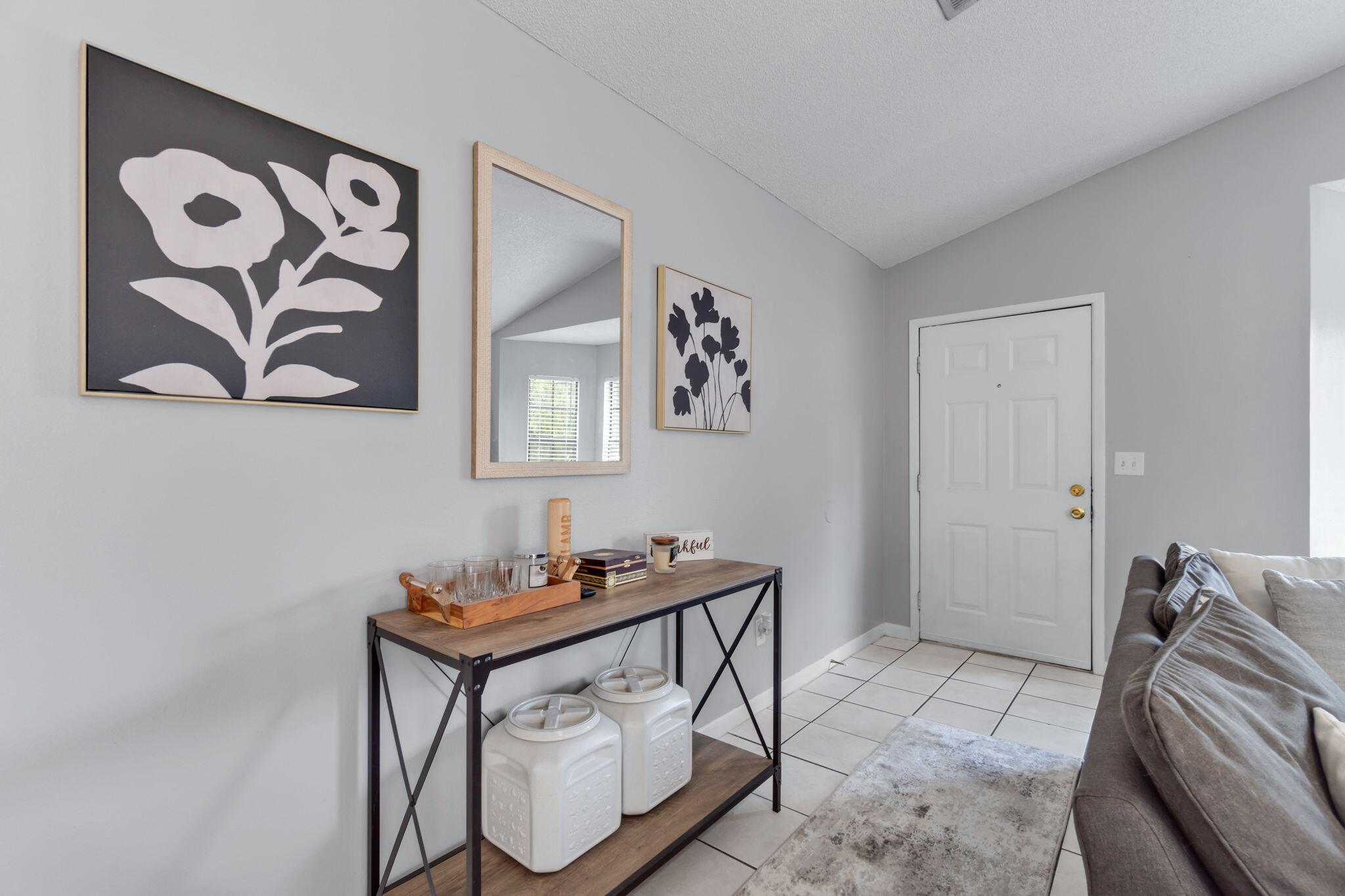 HIDDEN TRAILS PH 1 - Residential