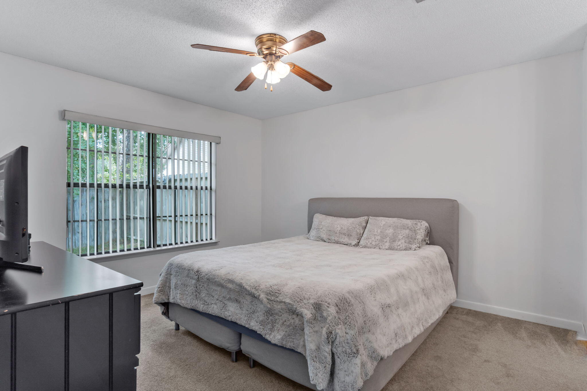 HIDDEN TRAILS PH 1 - Residential