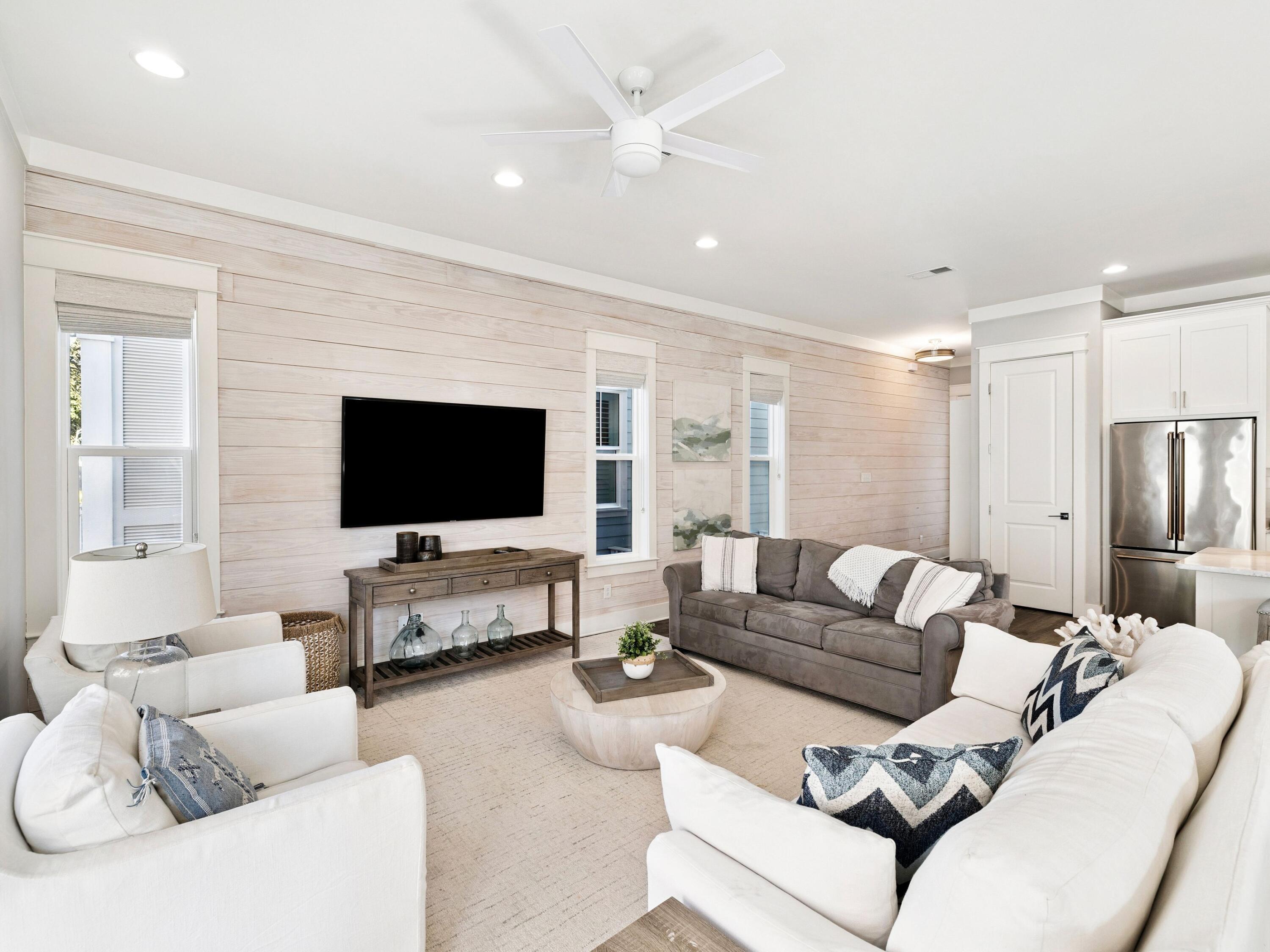 SEACREST BEACH - Residential