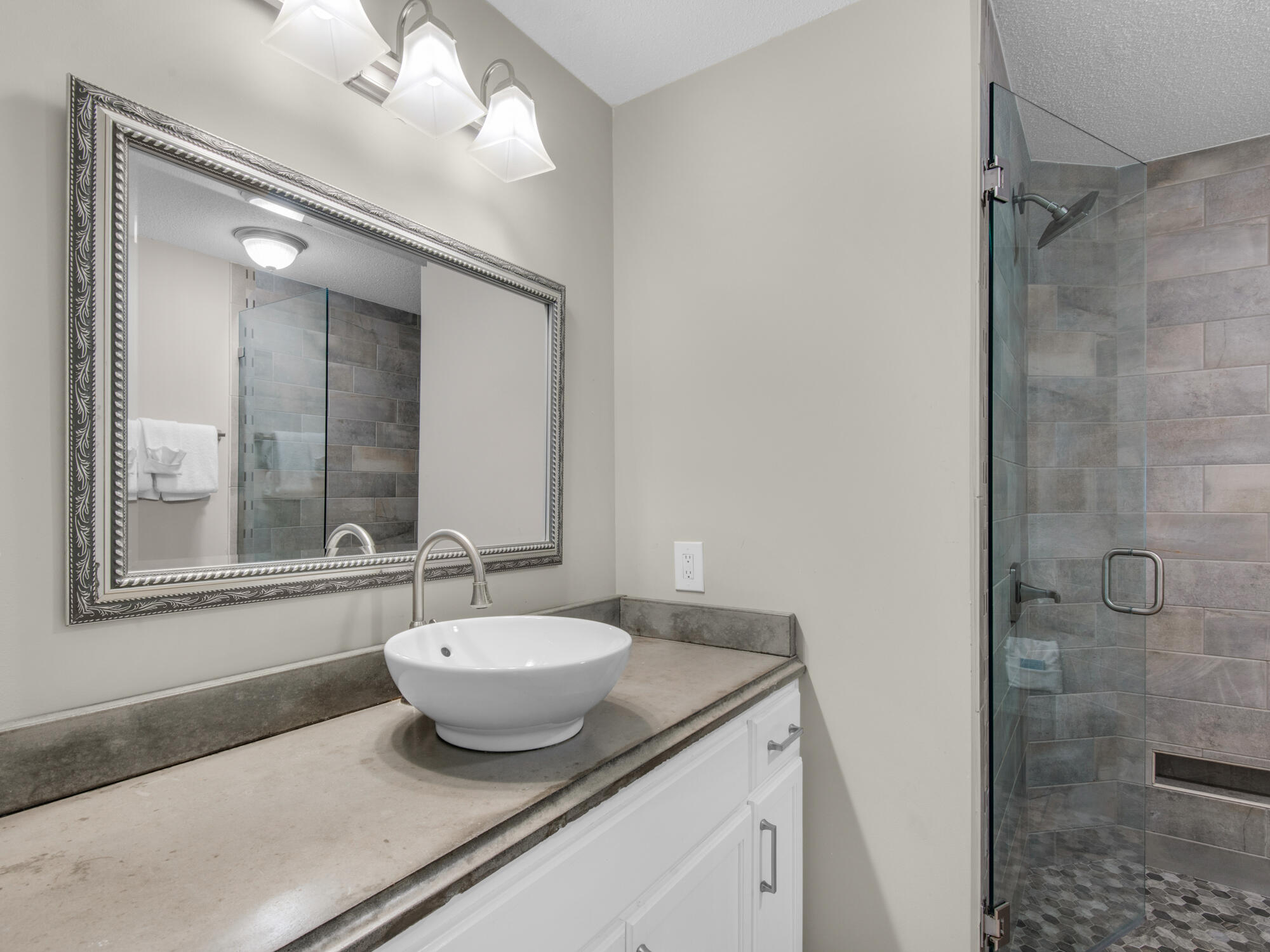 HIDDEN DUNES BEACH COTTAGES 2 - Residential