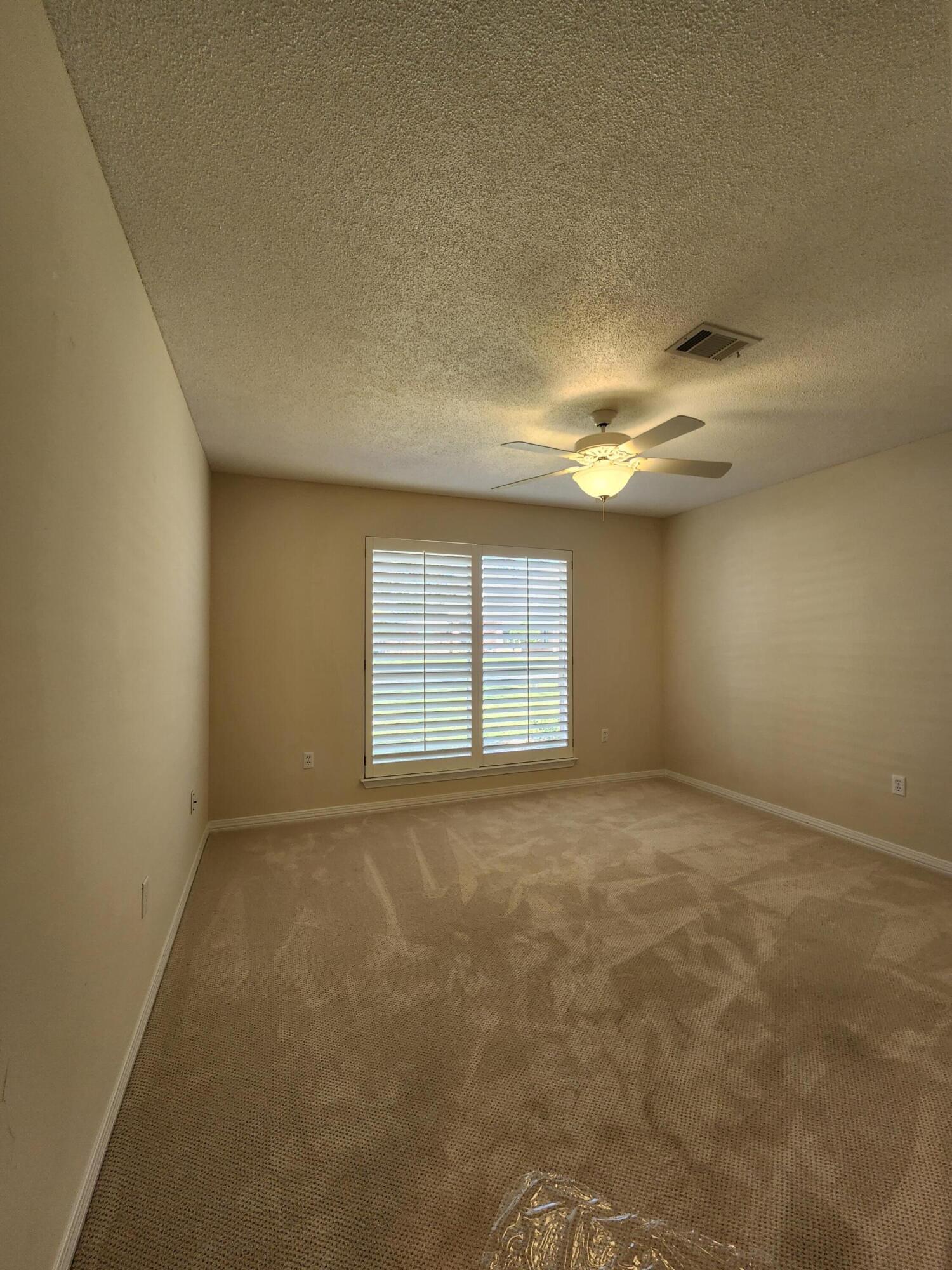 SHALIMAR POINTE S/D - Residential Lease