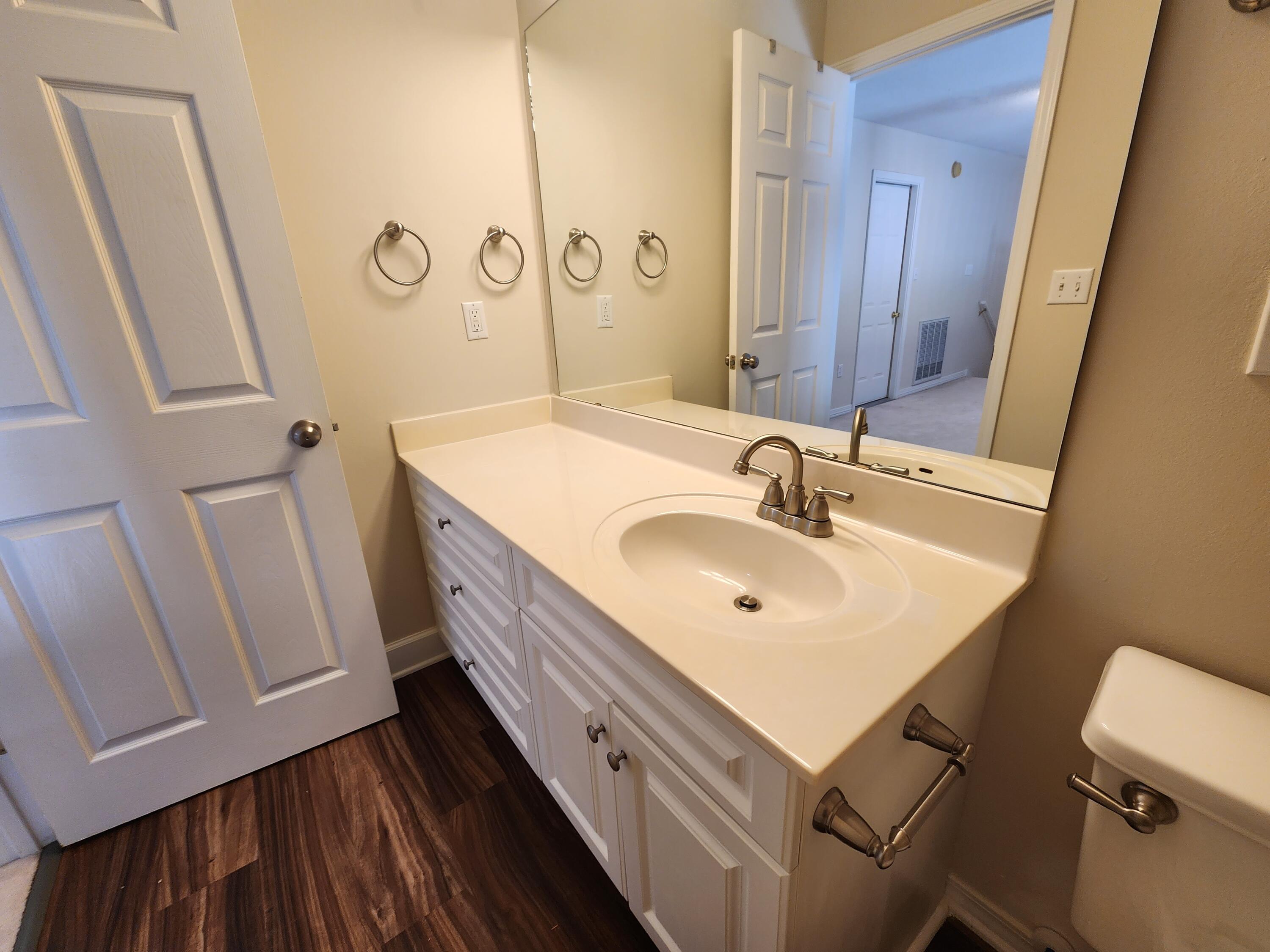 SHALIMAR POINTE S/D - Residential Lease