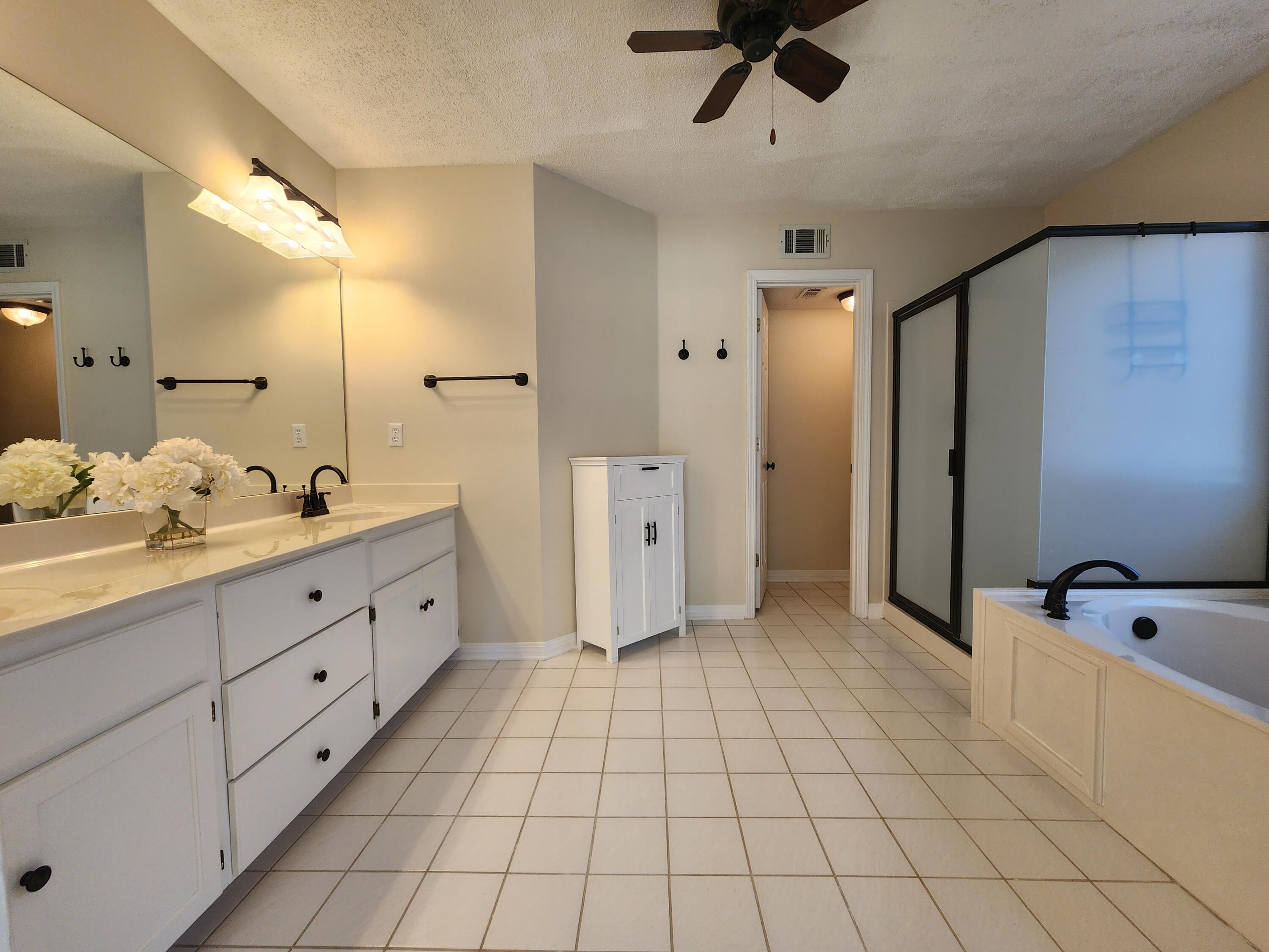 SHALIMAR POINTE S/D - Residential Lease