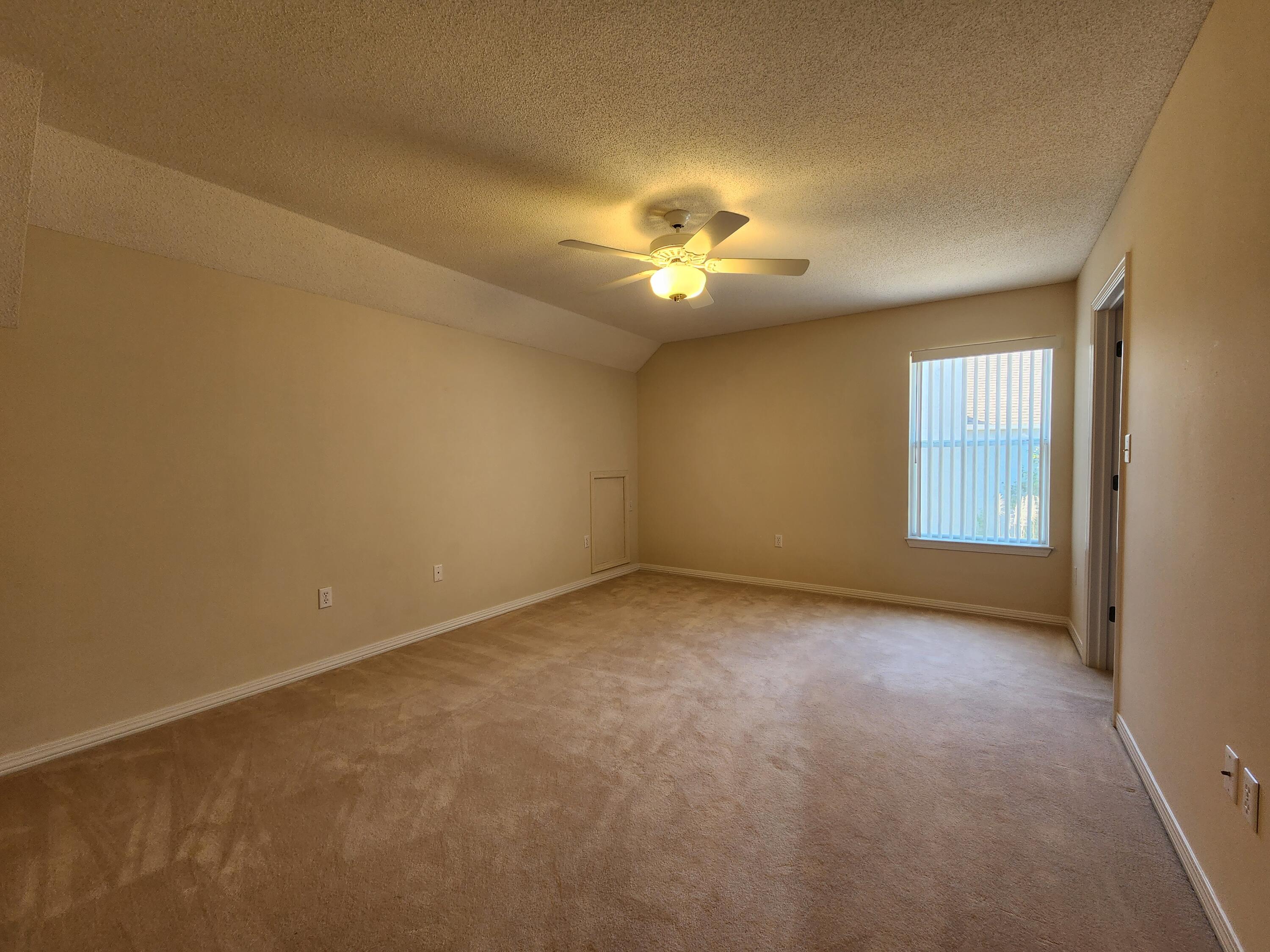 SHALIMAR POINTE S/D - Residential Lease