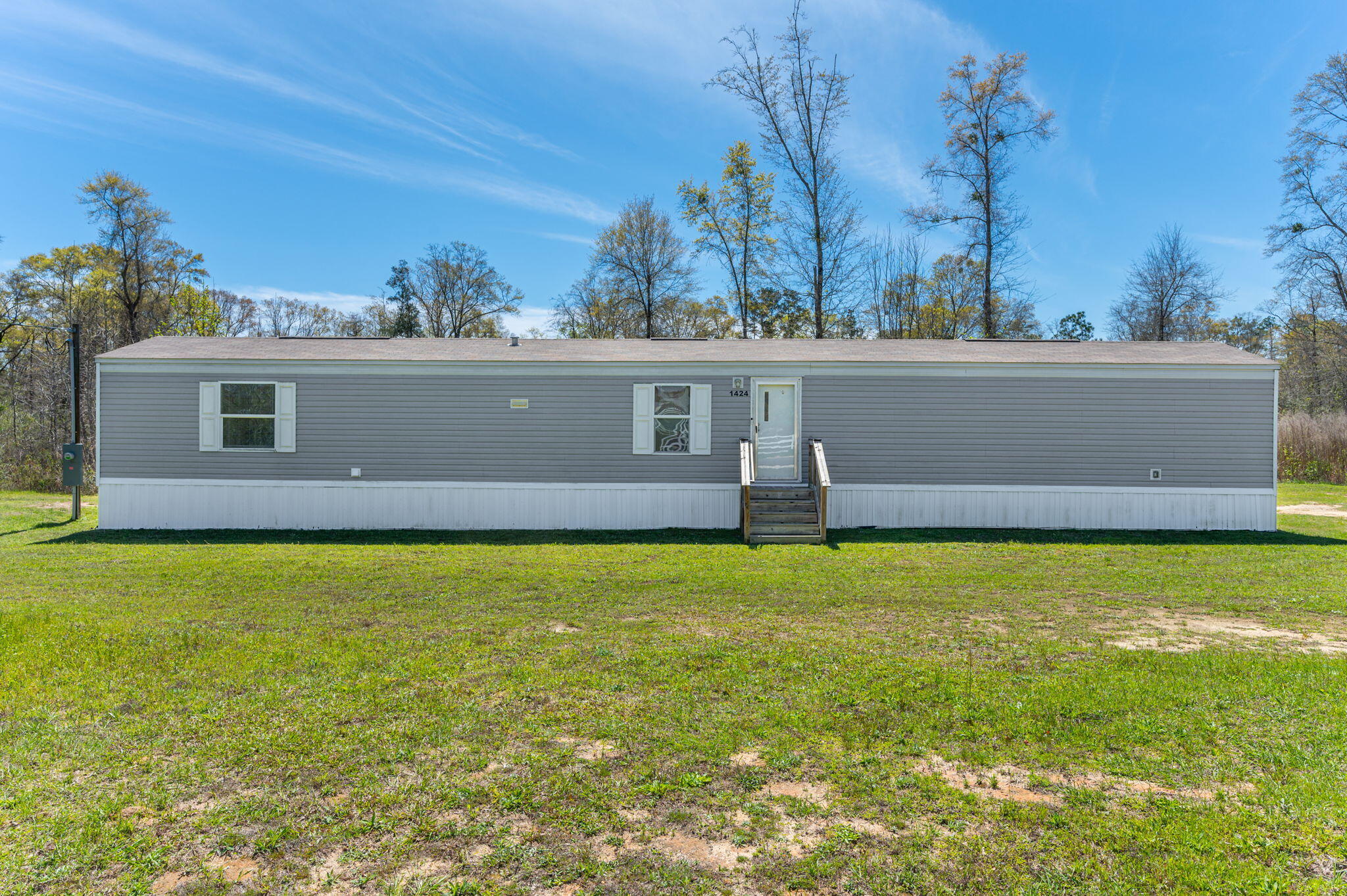 1424 E F Sanford Road