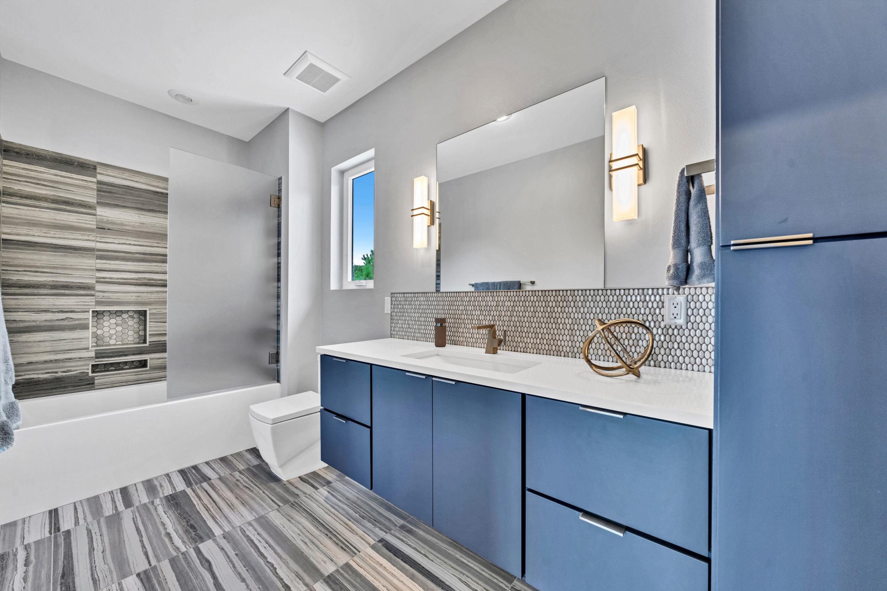 BAY HARBOUR - Residential