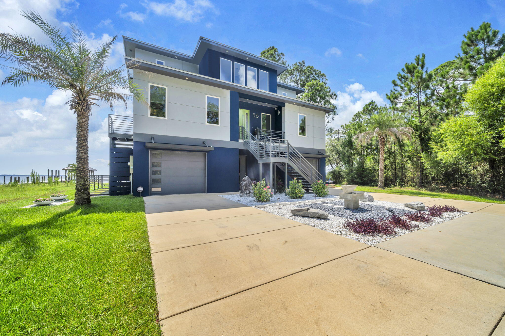 BAY HARBOUR - Residential